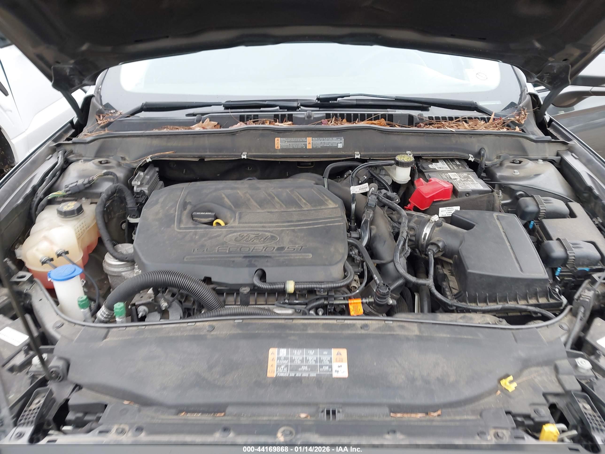 FORD FUSION image 10