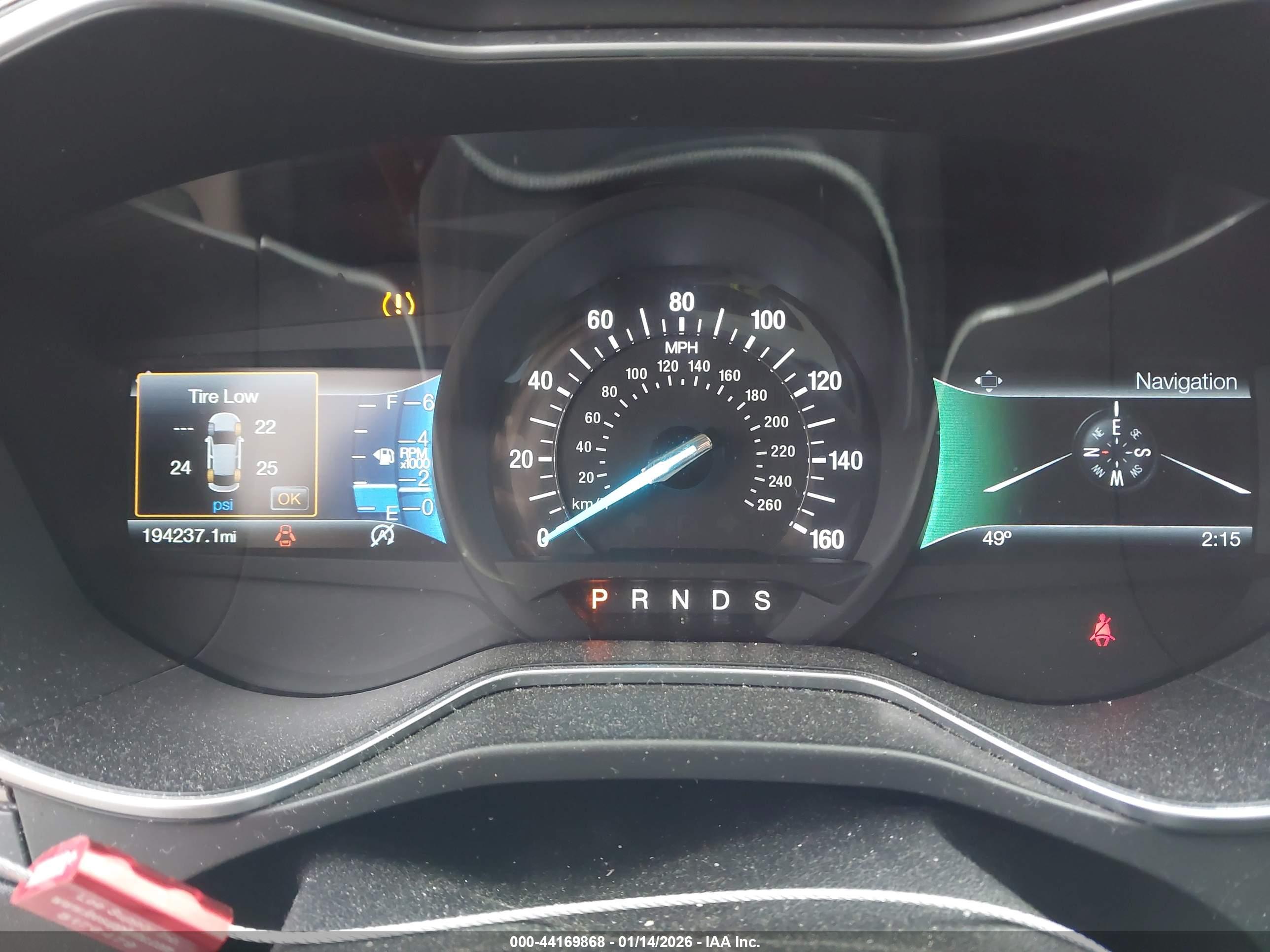FORD FUSION image 7