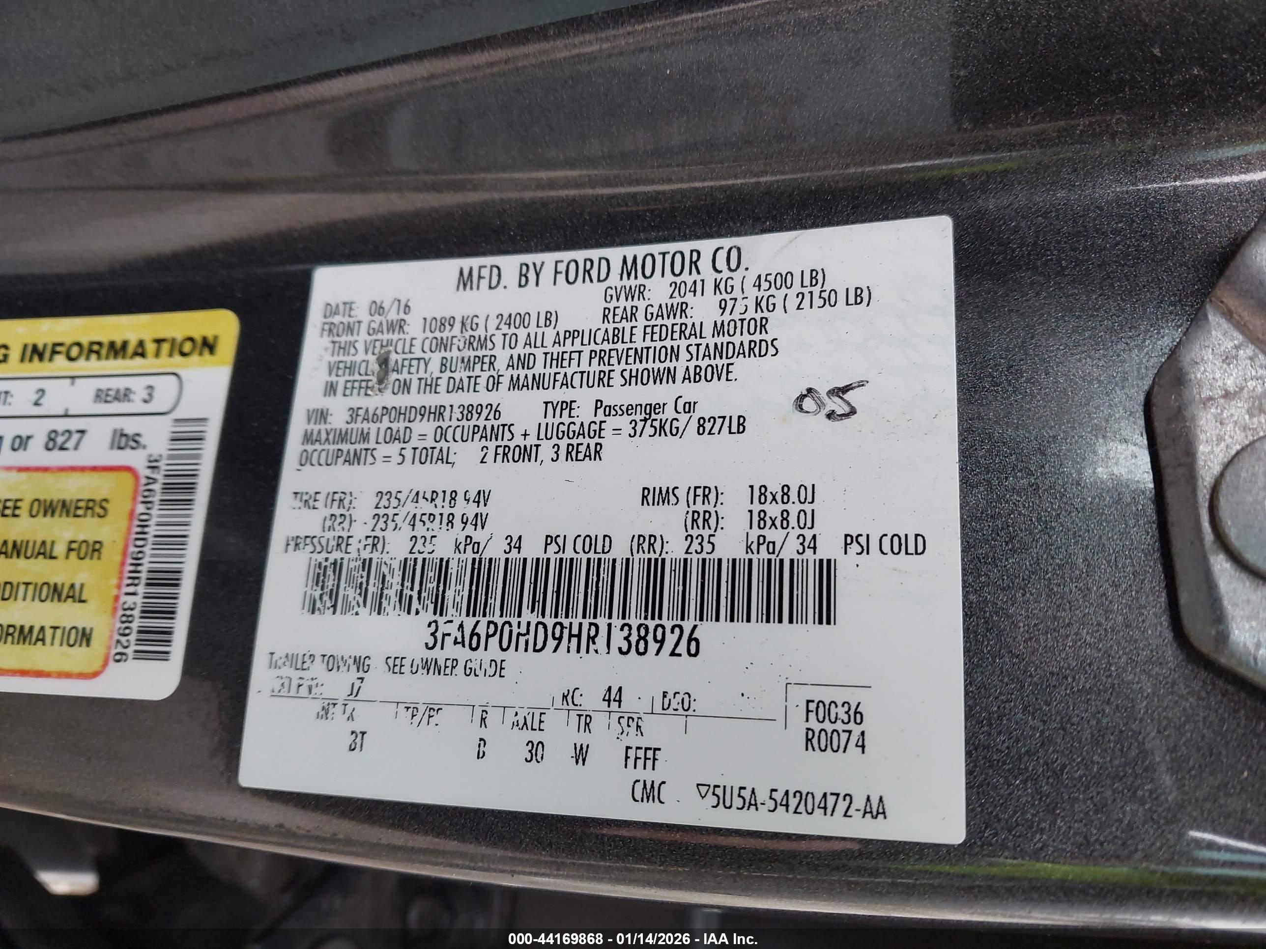 FORD FUSION image 9