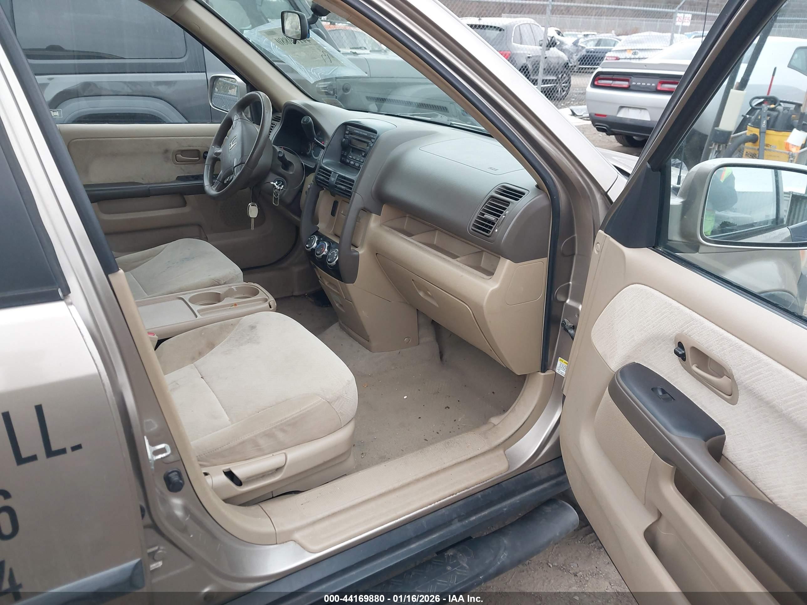 HONDA CR-V image 5