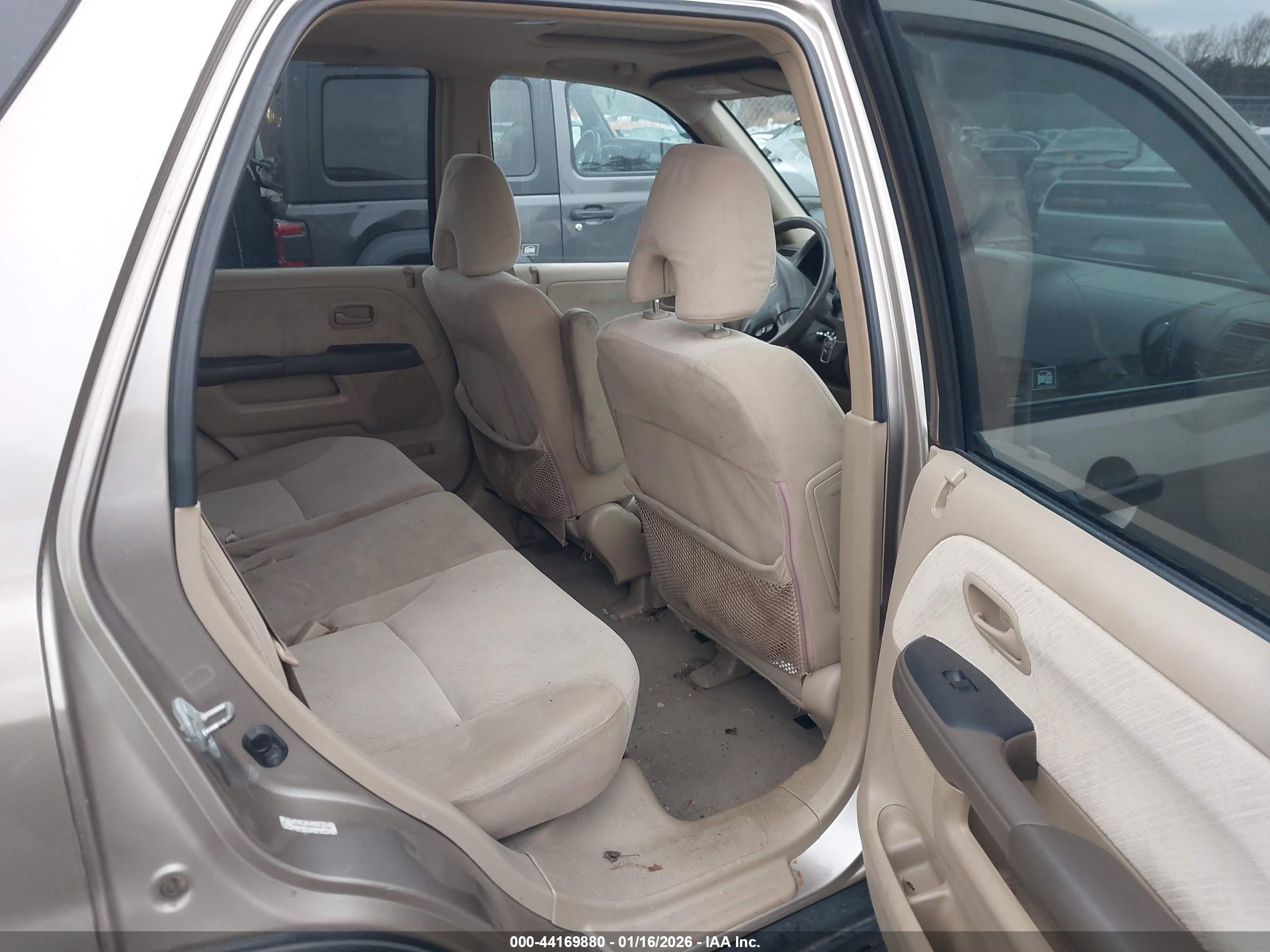 HONDA CR-V image 8