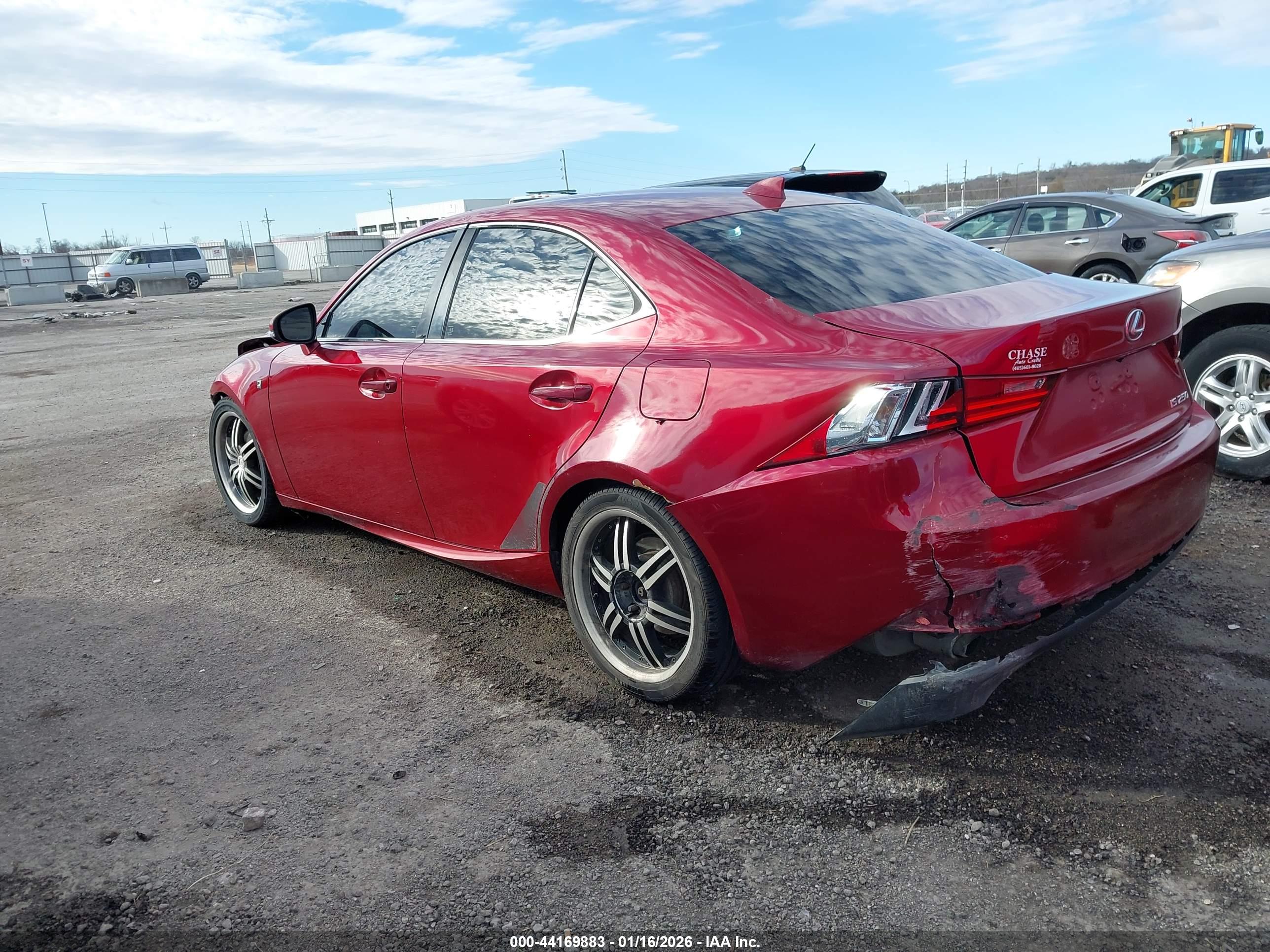 LEXUS IS image 3
