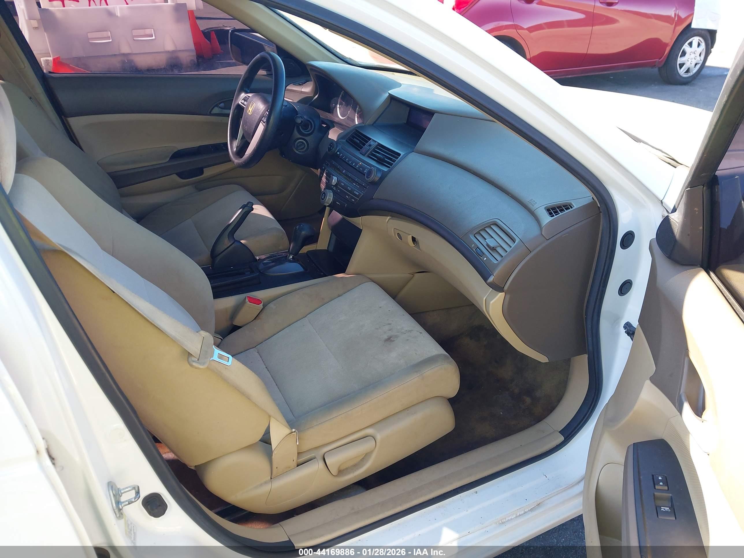 HONDA ACCORD image 5