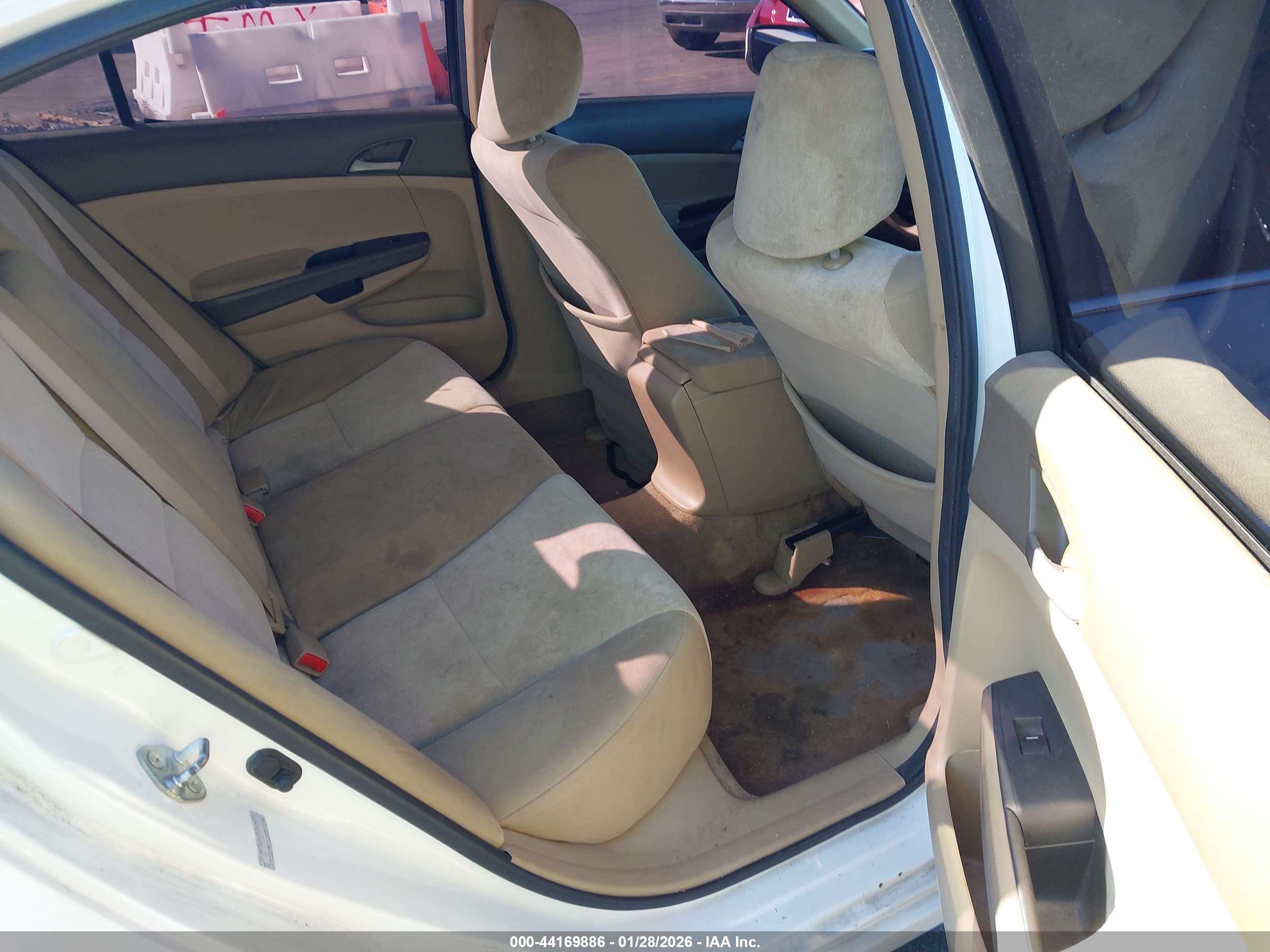 HONDA ACCORD image 8