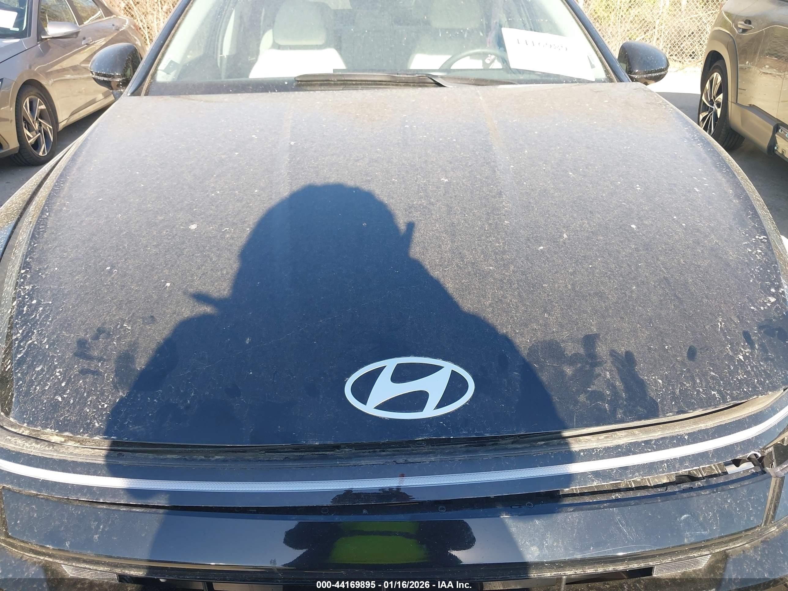 HYUNDAI SONATA image 10