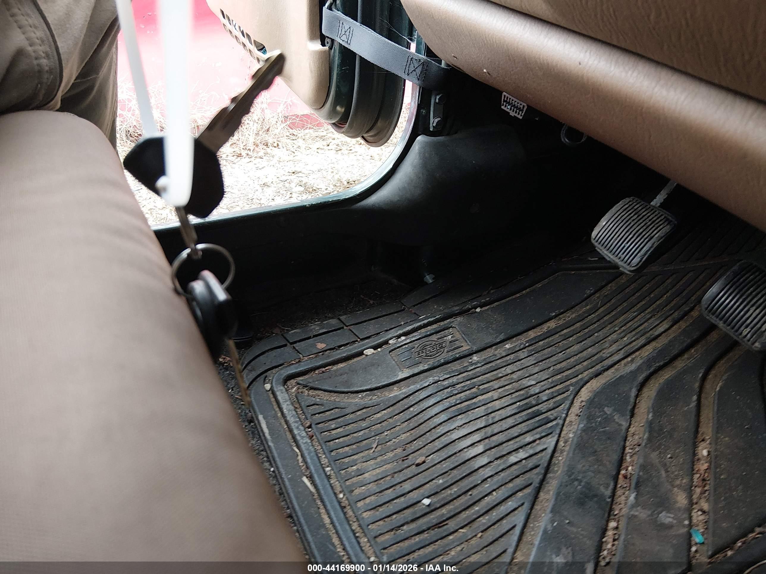JEEP WRANGLER image 11