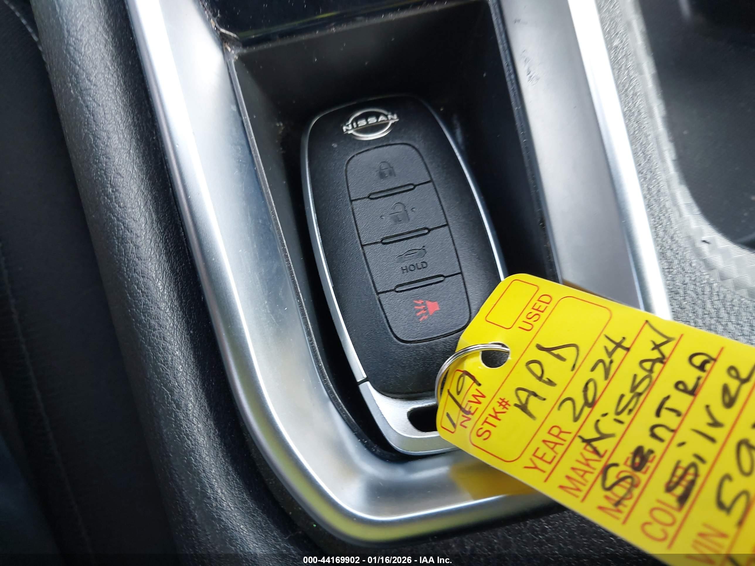 NISSAN SENTRA image 11