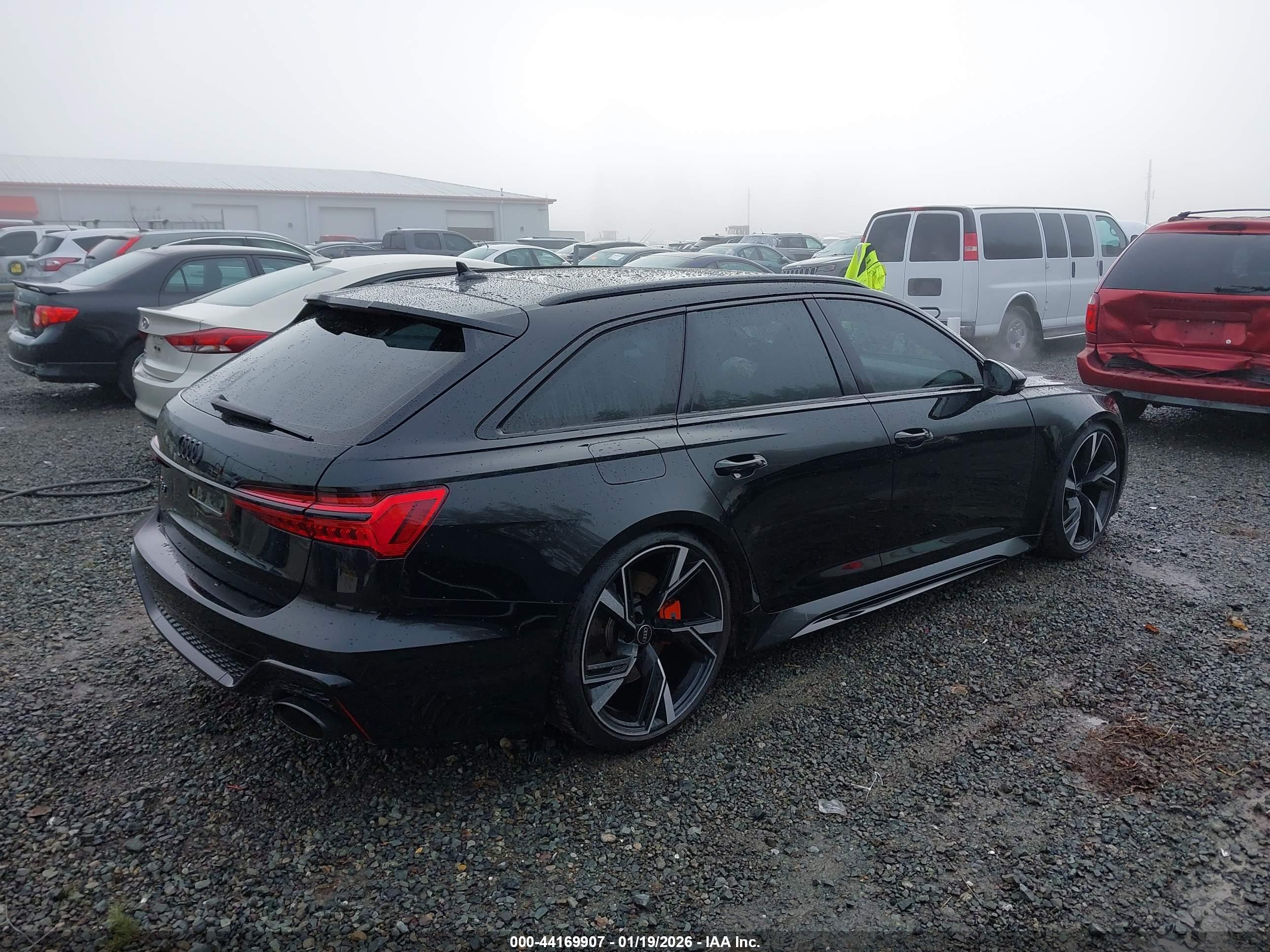 AUDI RS image 4