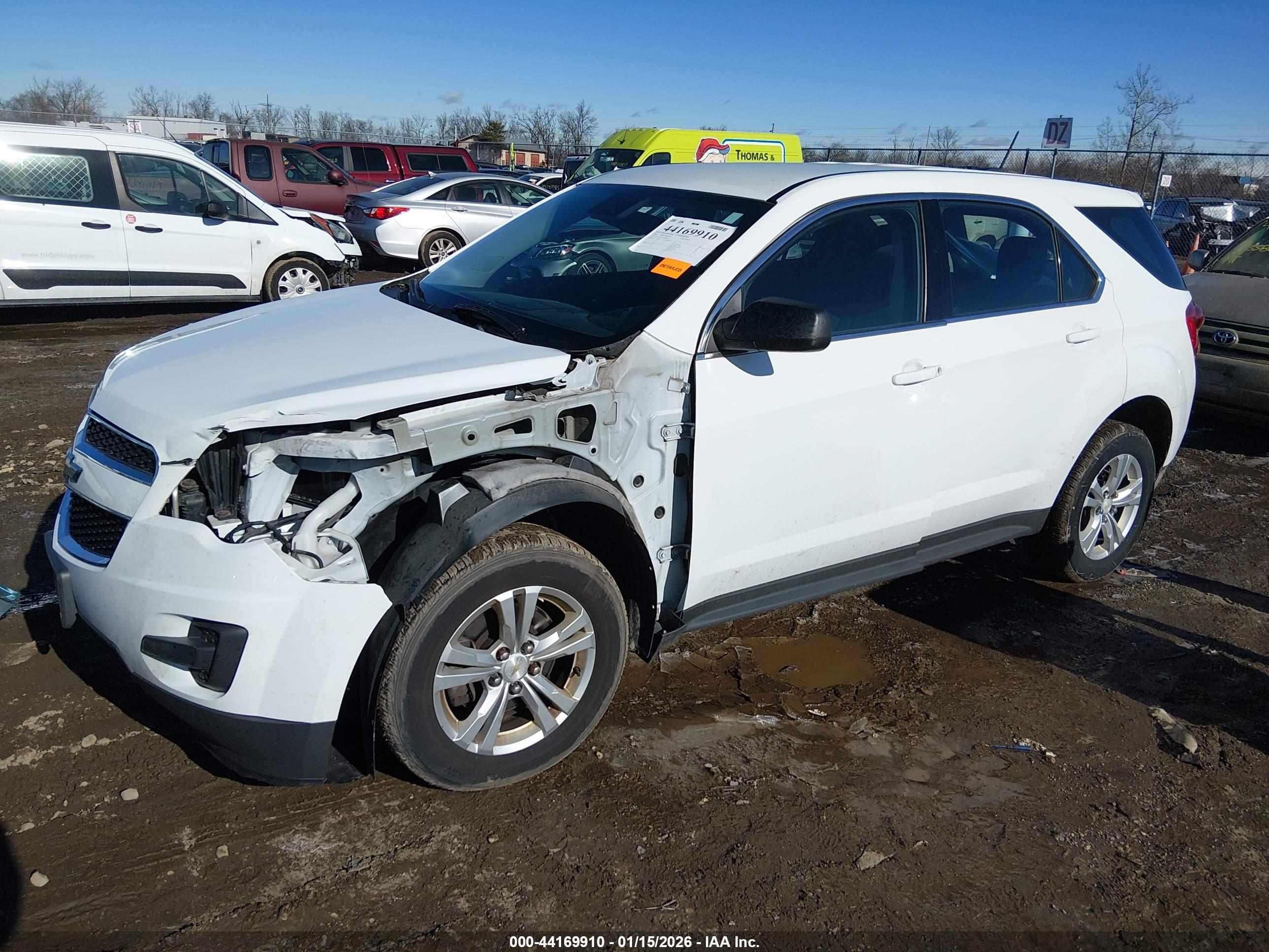 CHEVROLET EQUINOX image 2