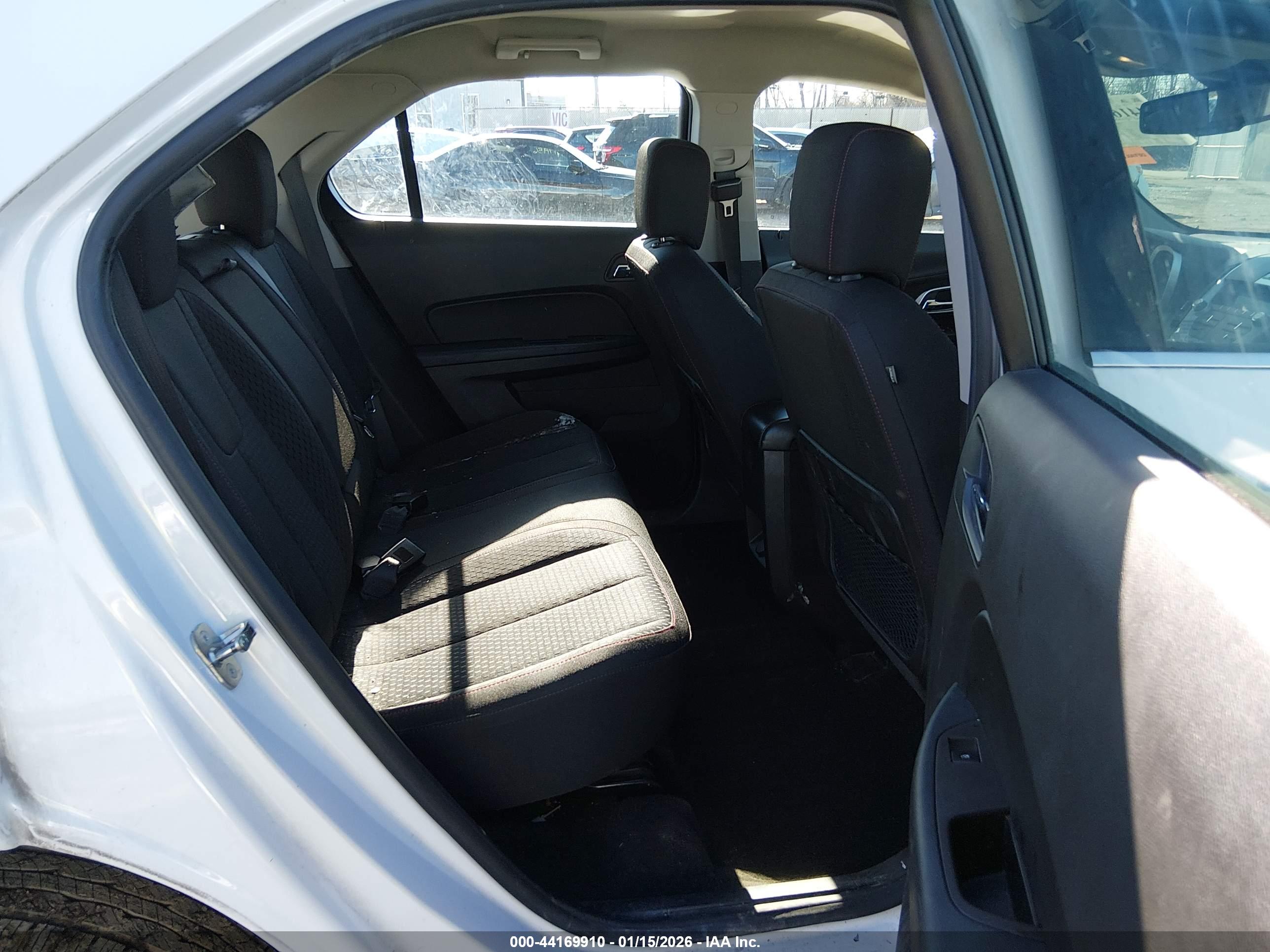 CHEVROLET EQUINOX image 8