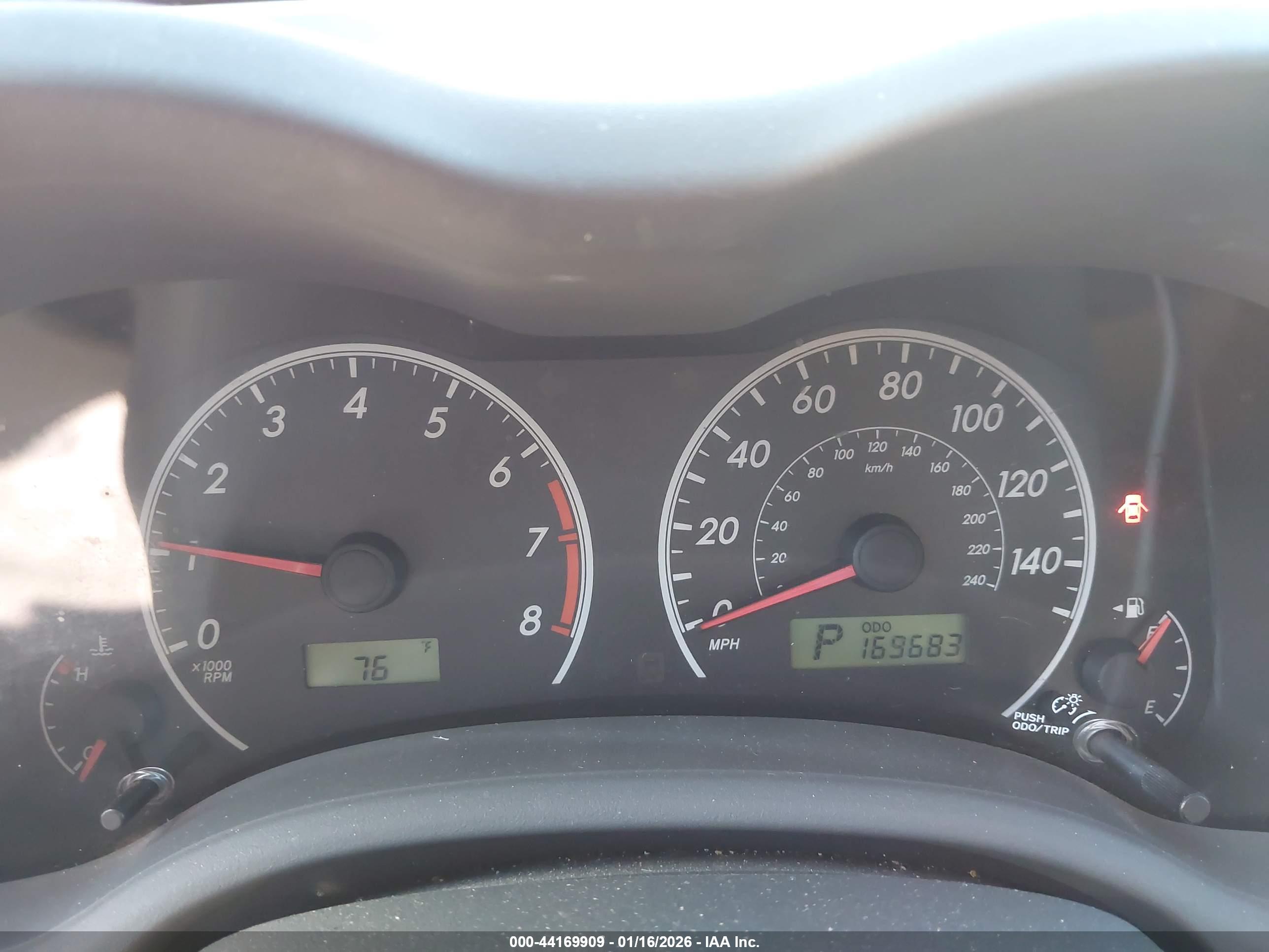 TOYOTA COROLLA image 7