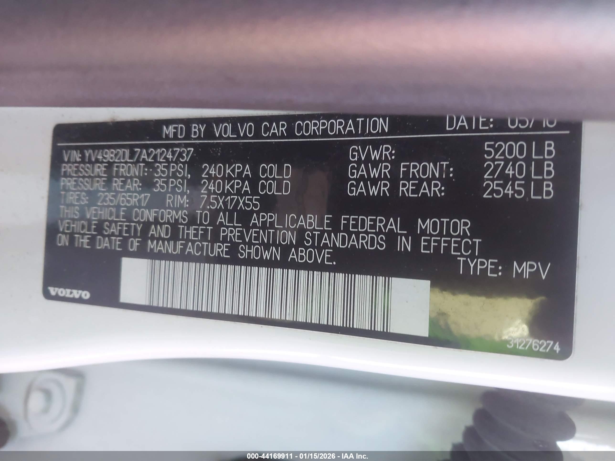 VOLVO XC60 image 9