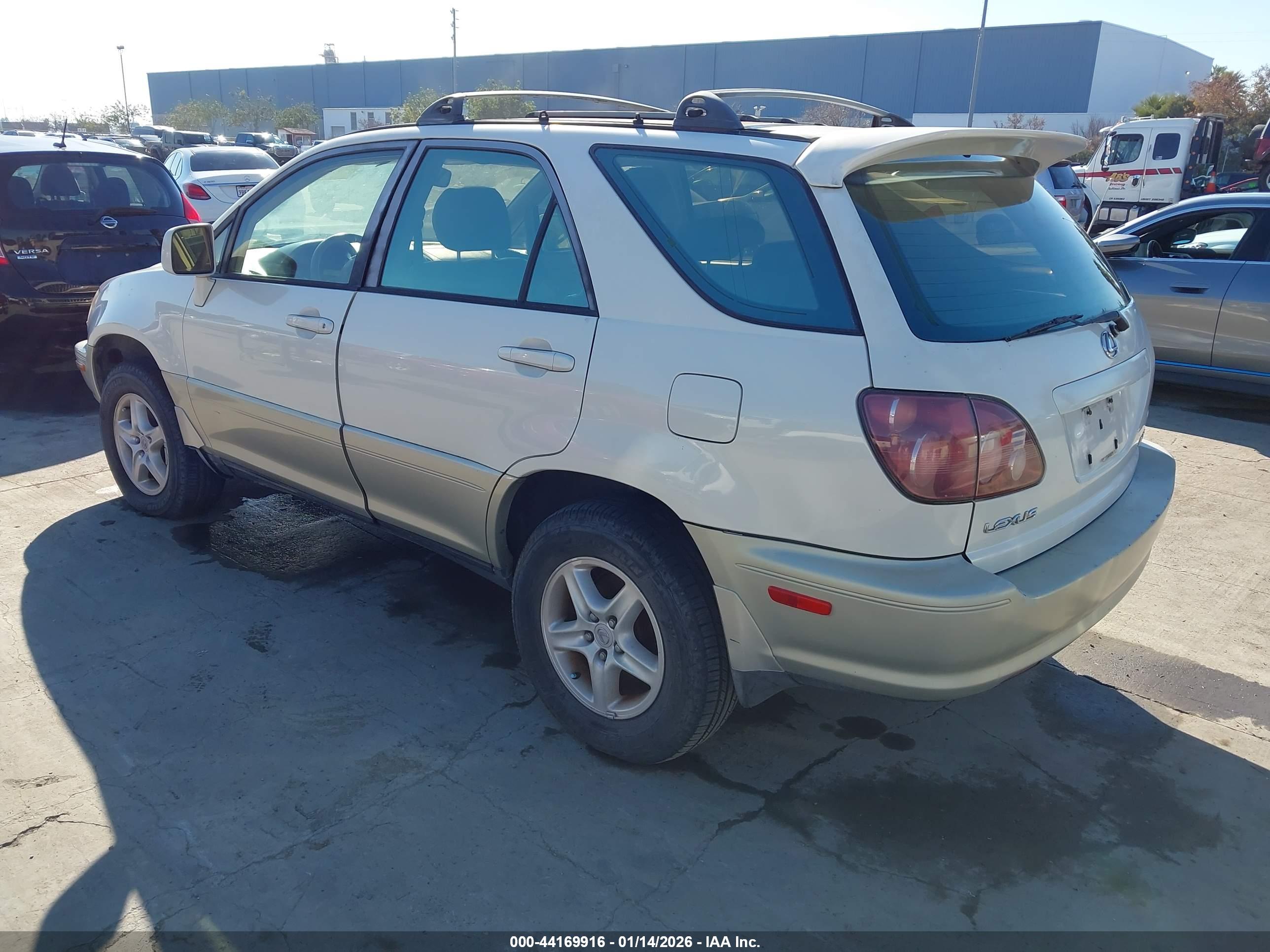 LEXUS RX image 3