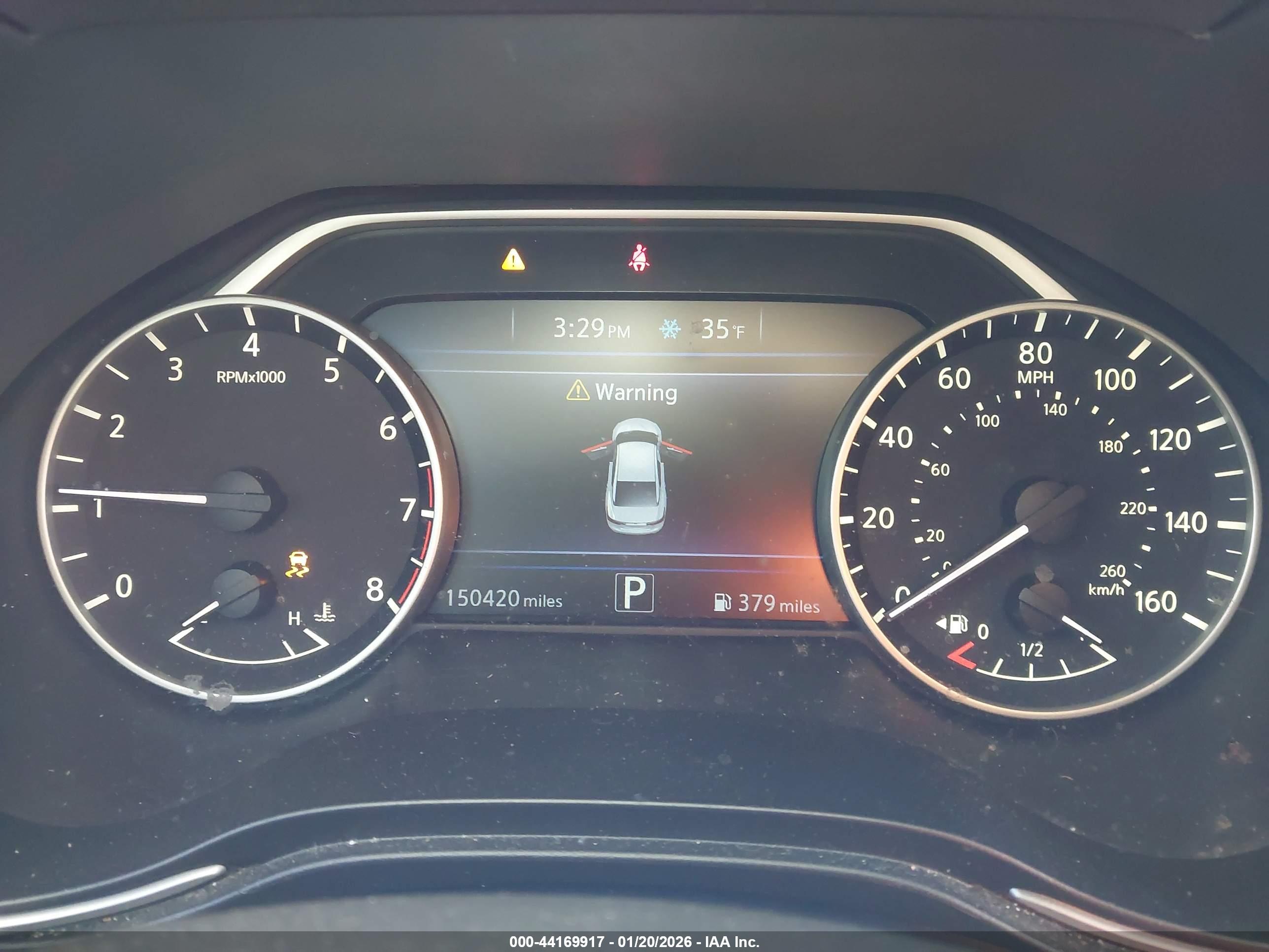 NISSAN MAXIMA image 7