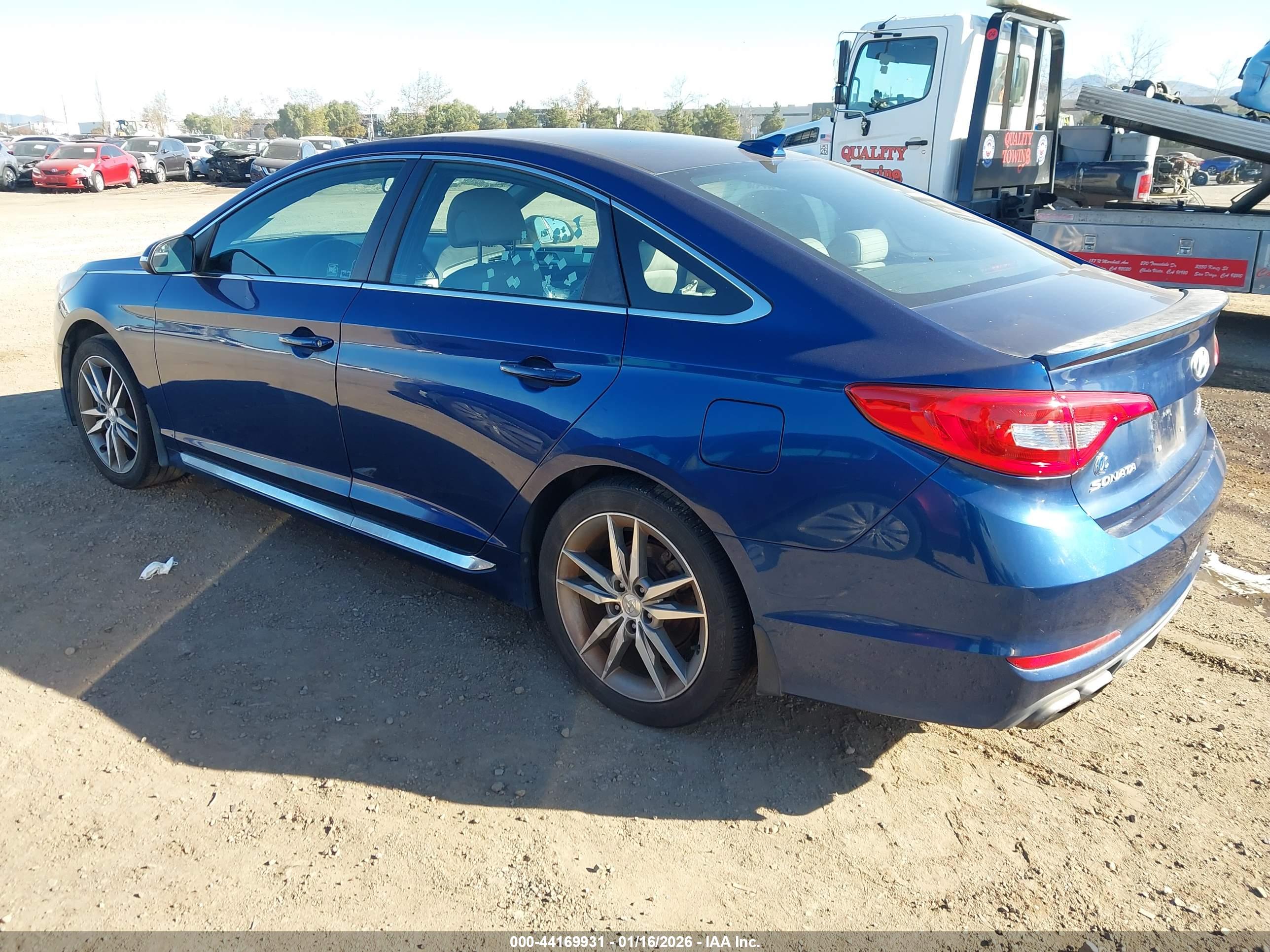 HYUNDAI SONATA image 3