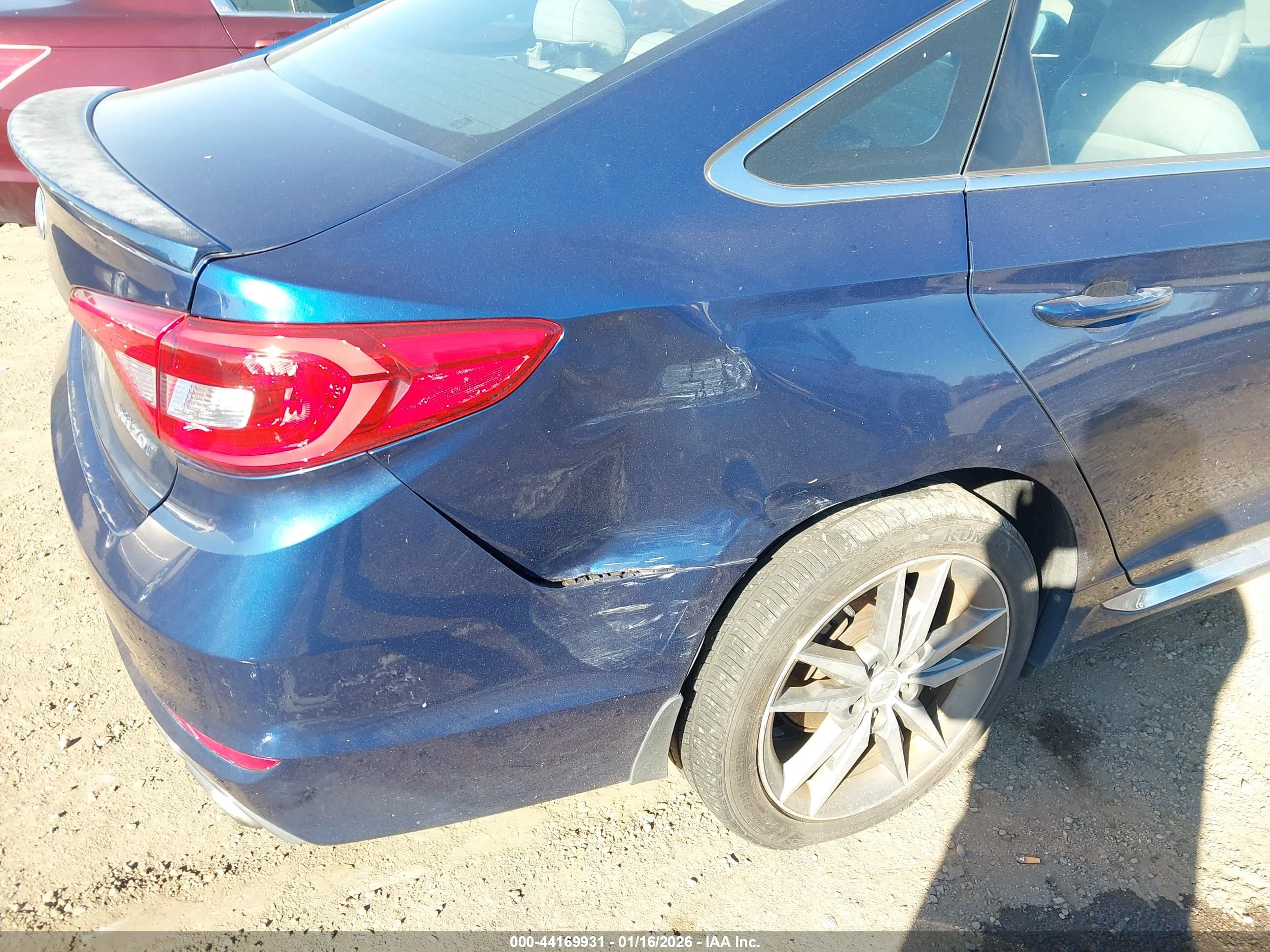 HYUNDAI SONATA image 6
