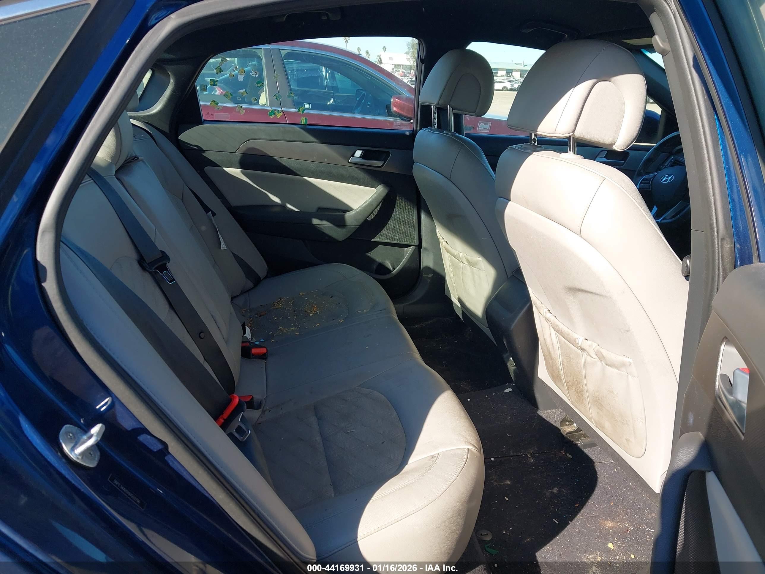 HYUNDAI SONATA image 8