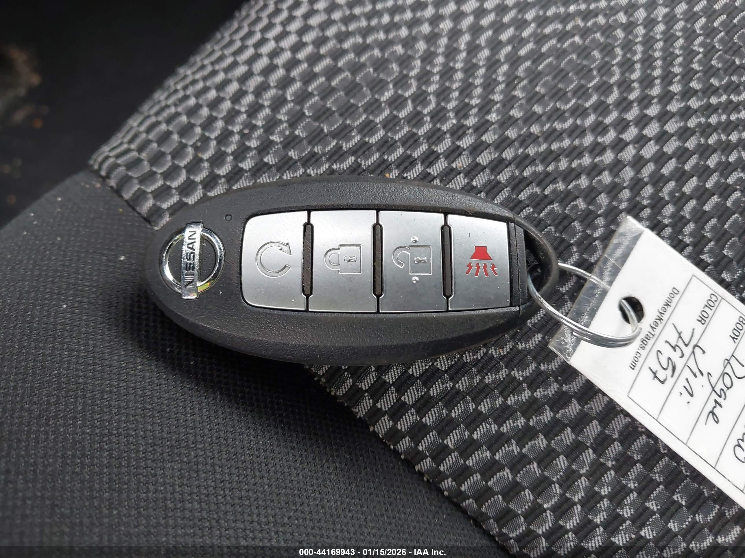 NISSAN ROGUE image 11