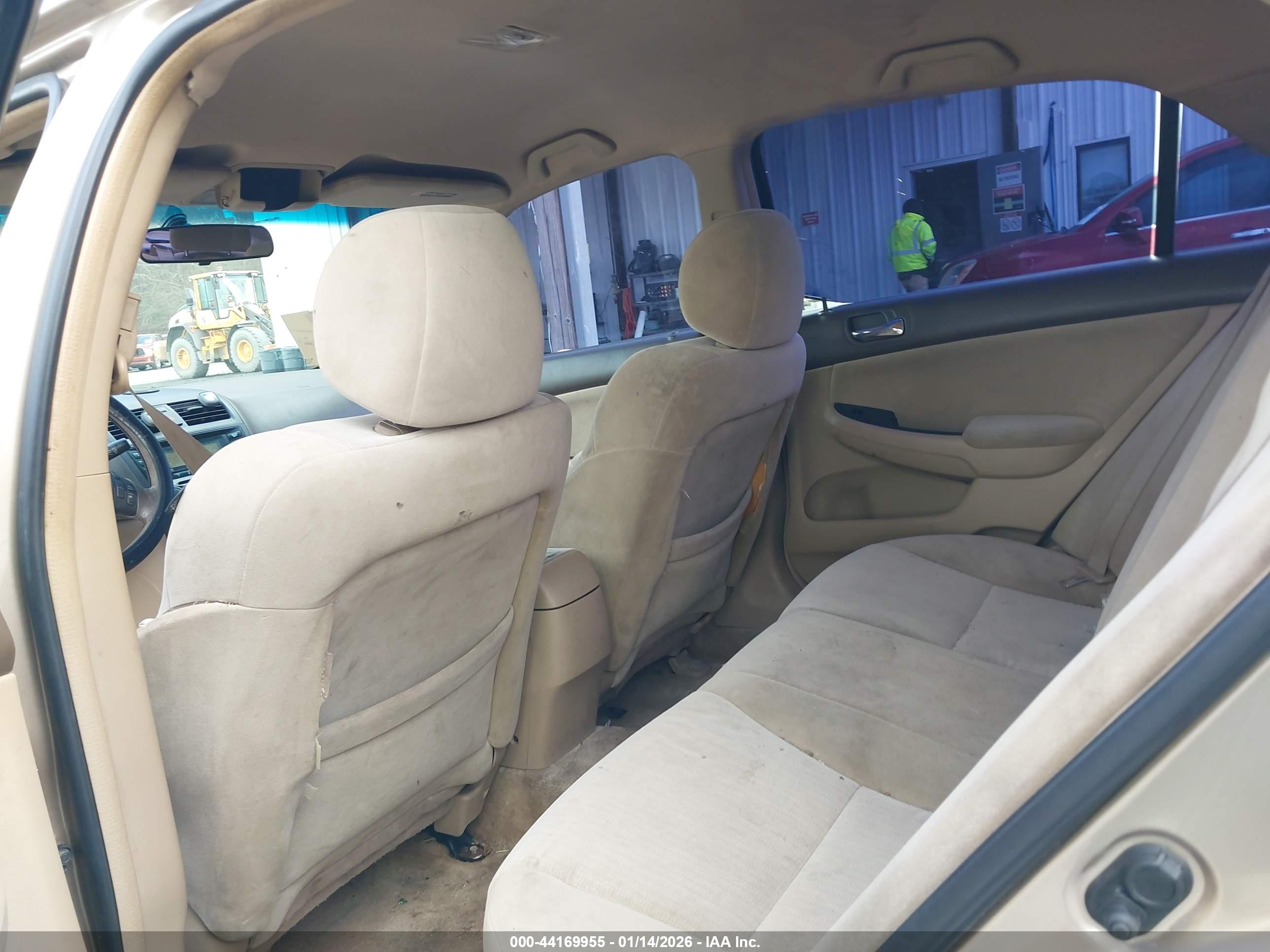 HONDA ACCORD image 8