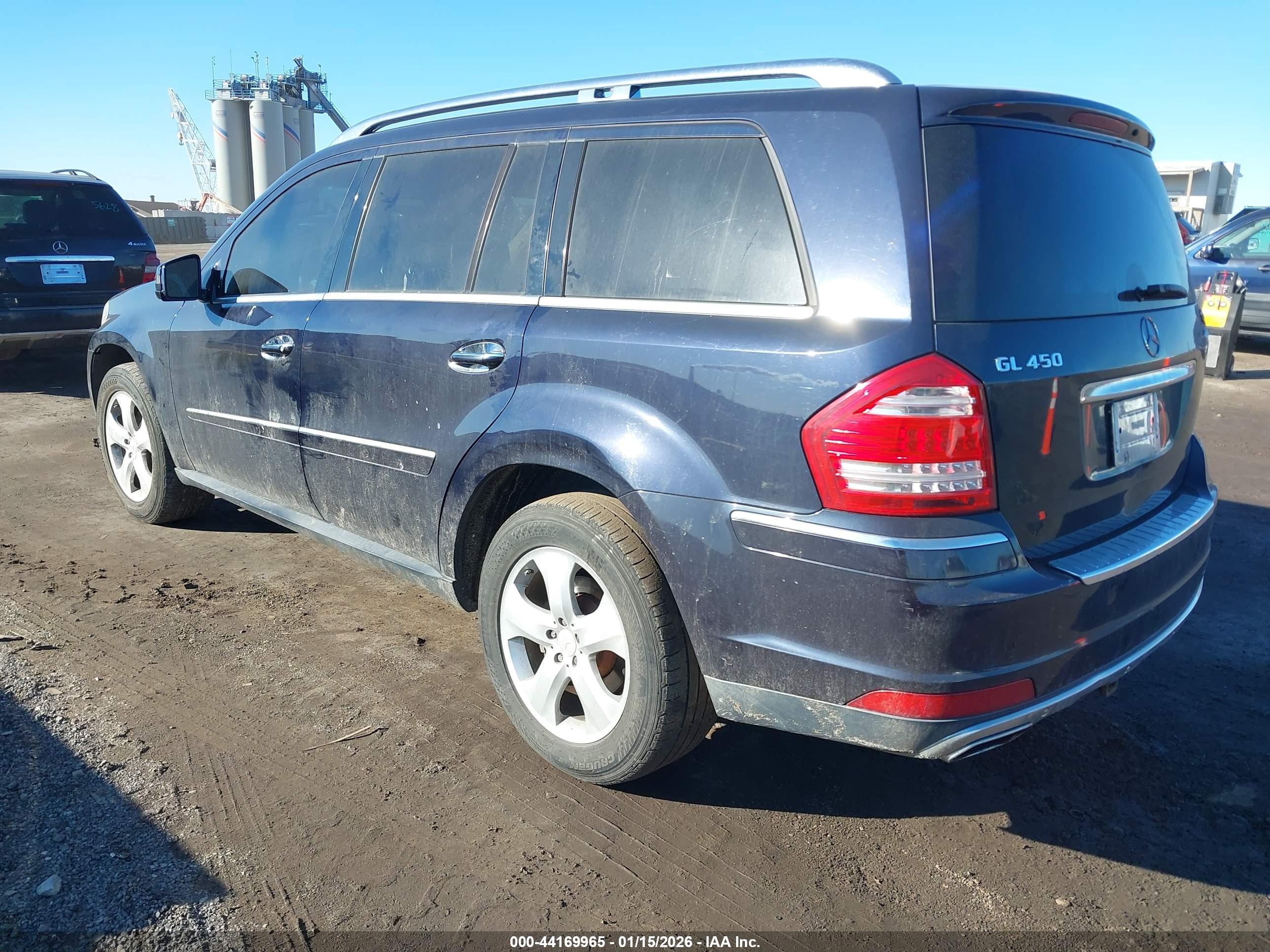 MERCEDES-BENZ GL image 3