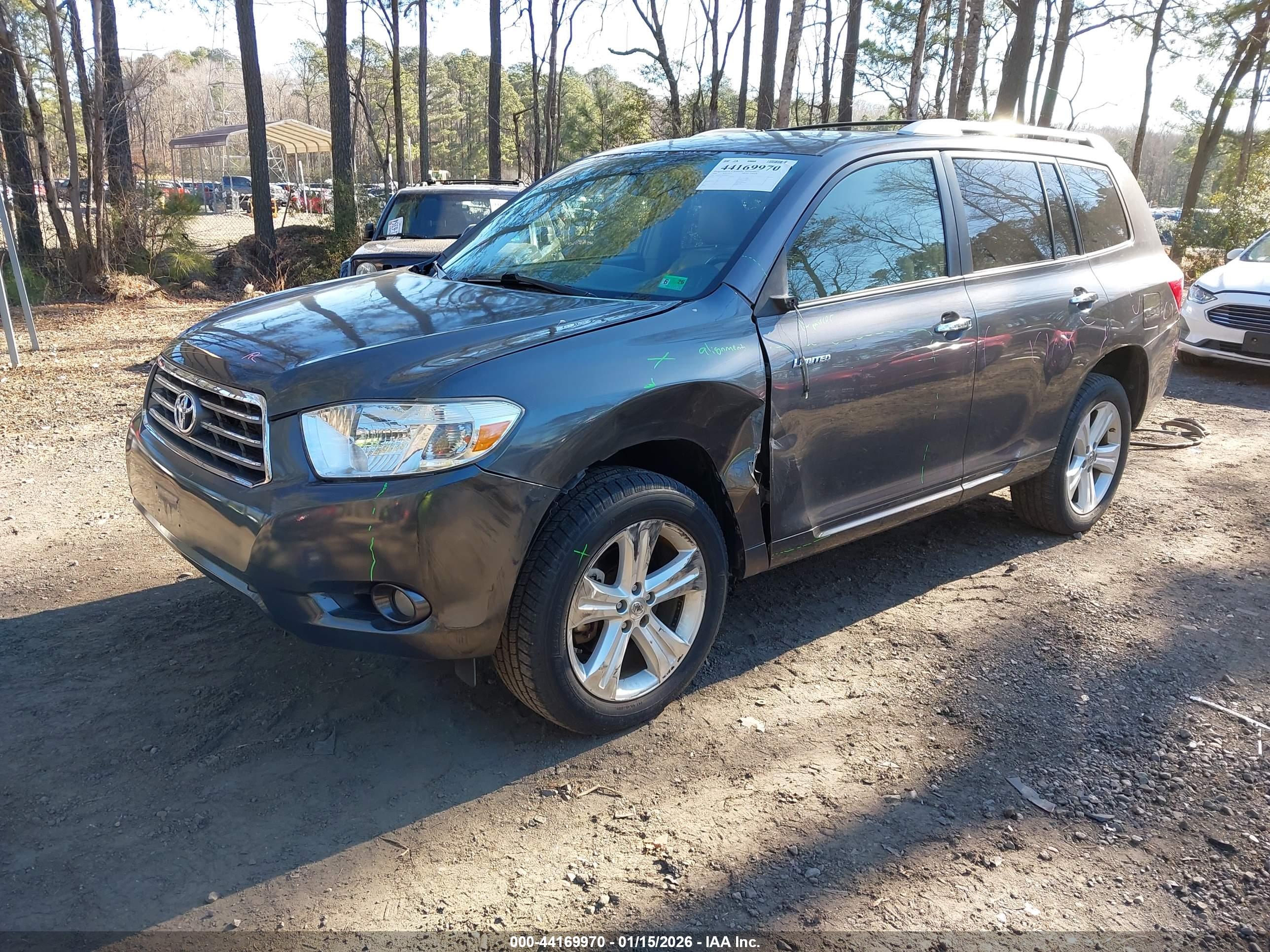 TOYOTA HIGHLANDER image 2
