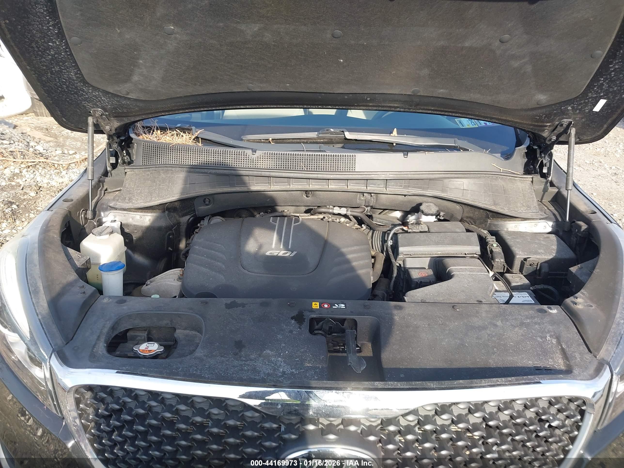 KIA SORENTO image 10