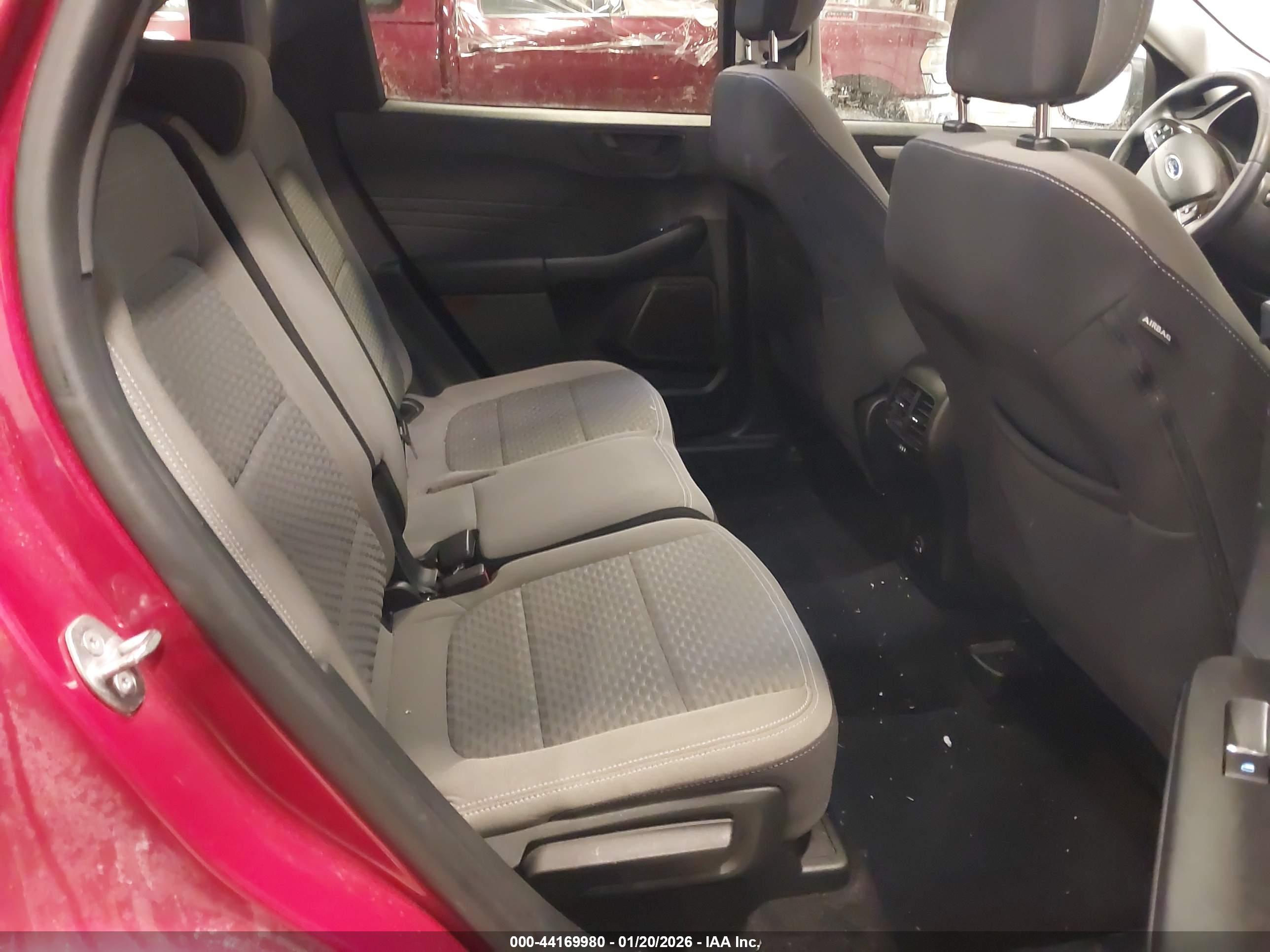 FORD ESCAPE image 8