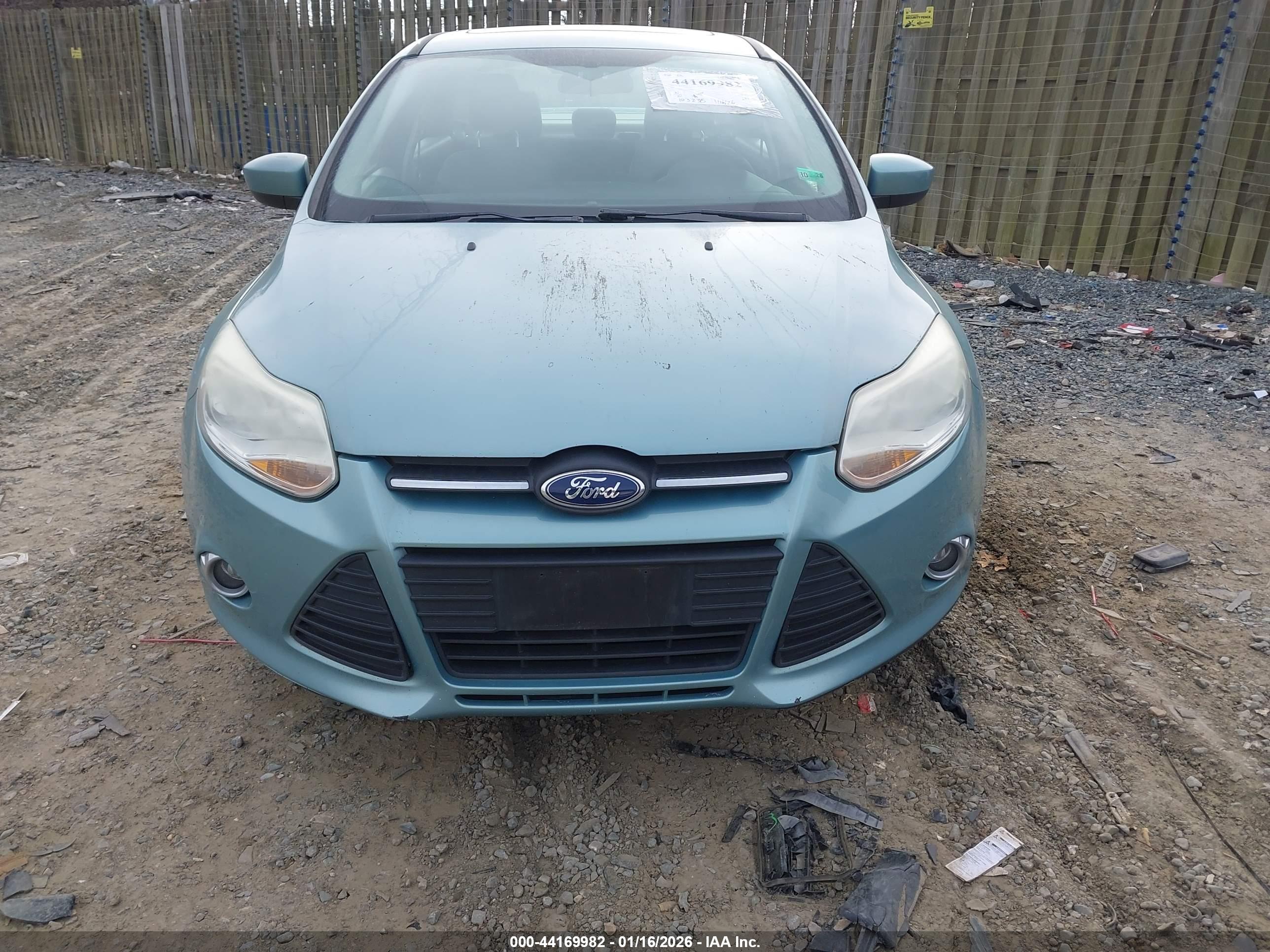 FORD FOCUS image 6