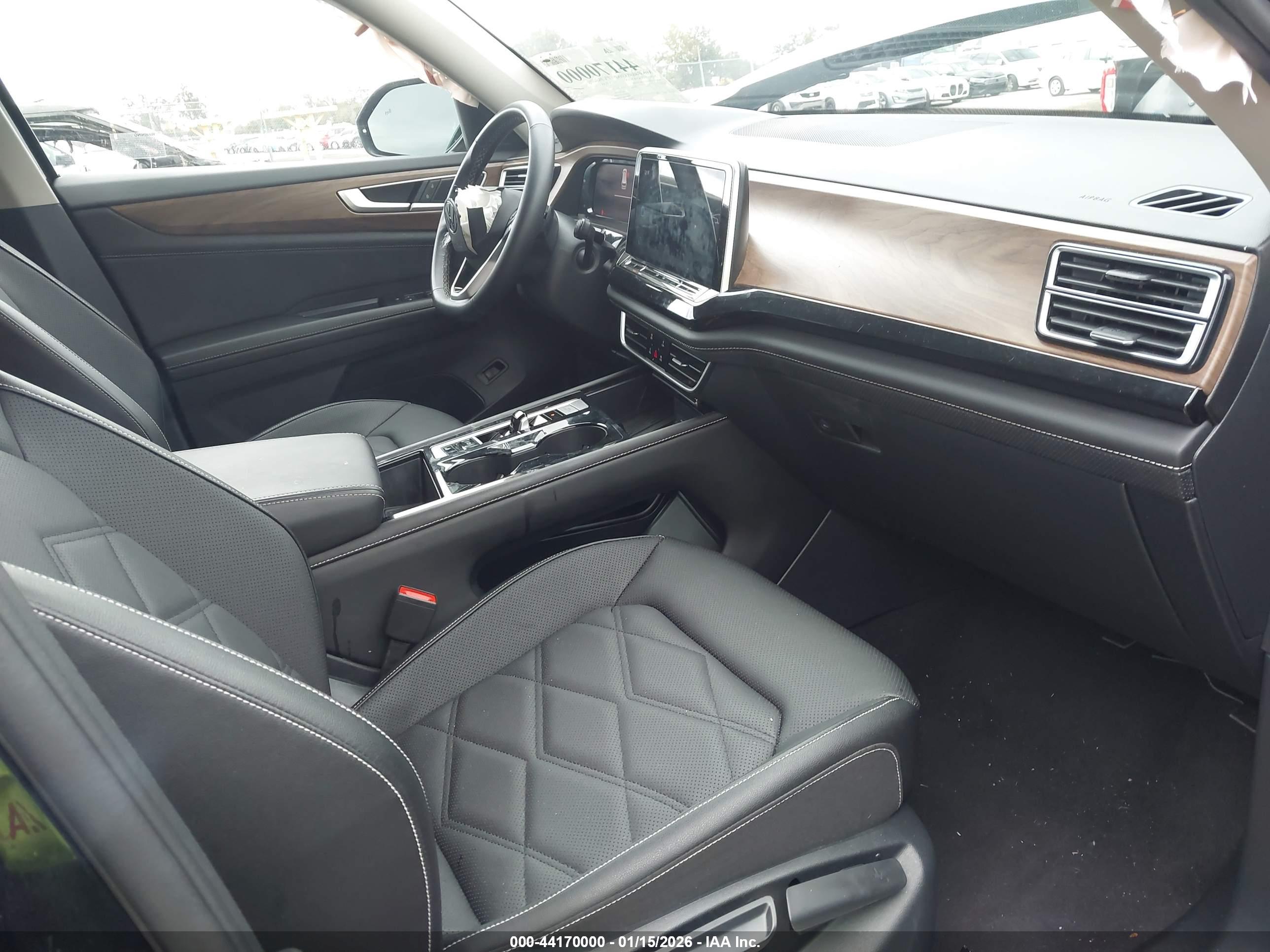 VOLKSWAGEN ATLAS image 5
