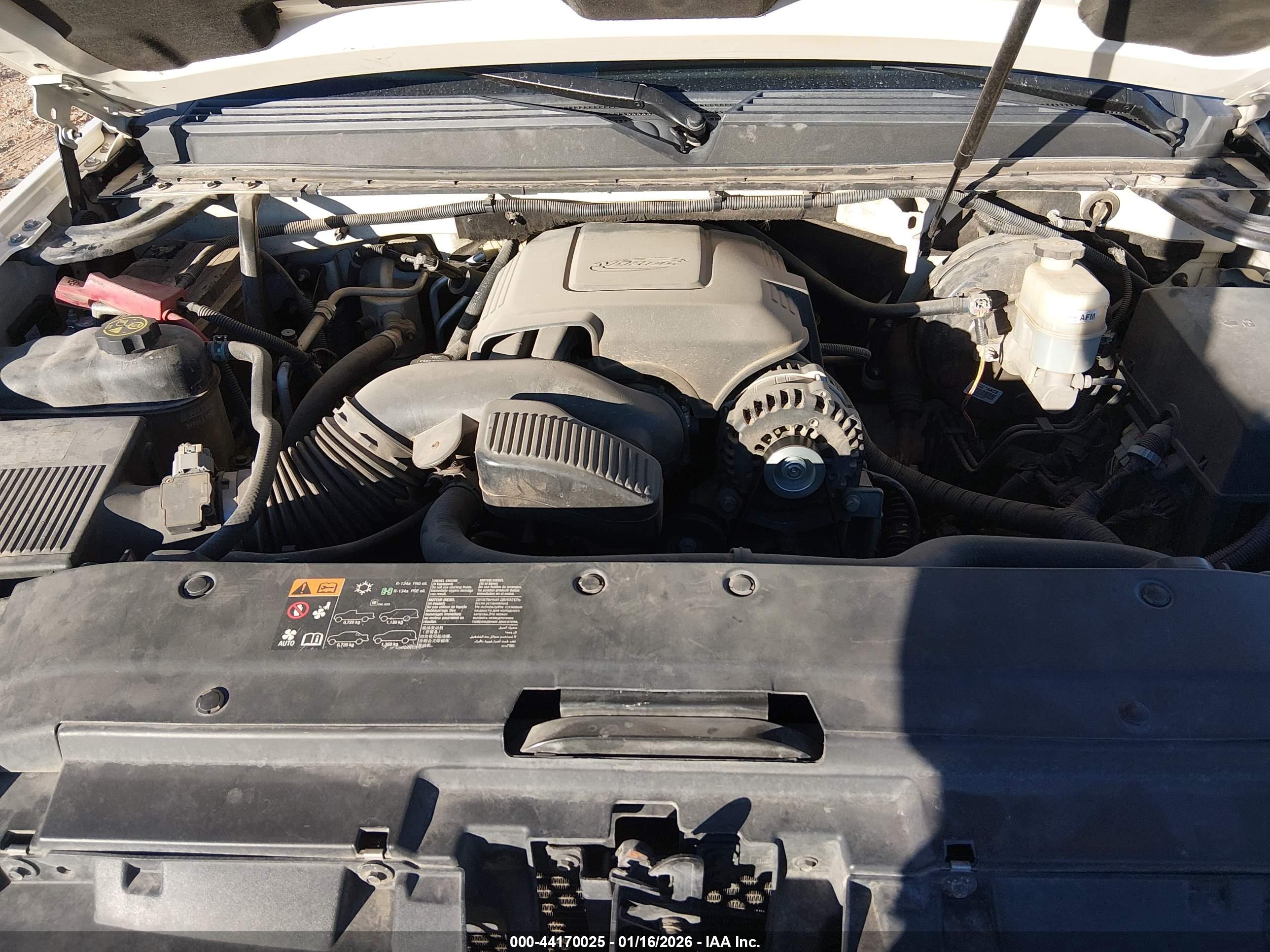 GMC YUKON image 10