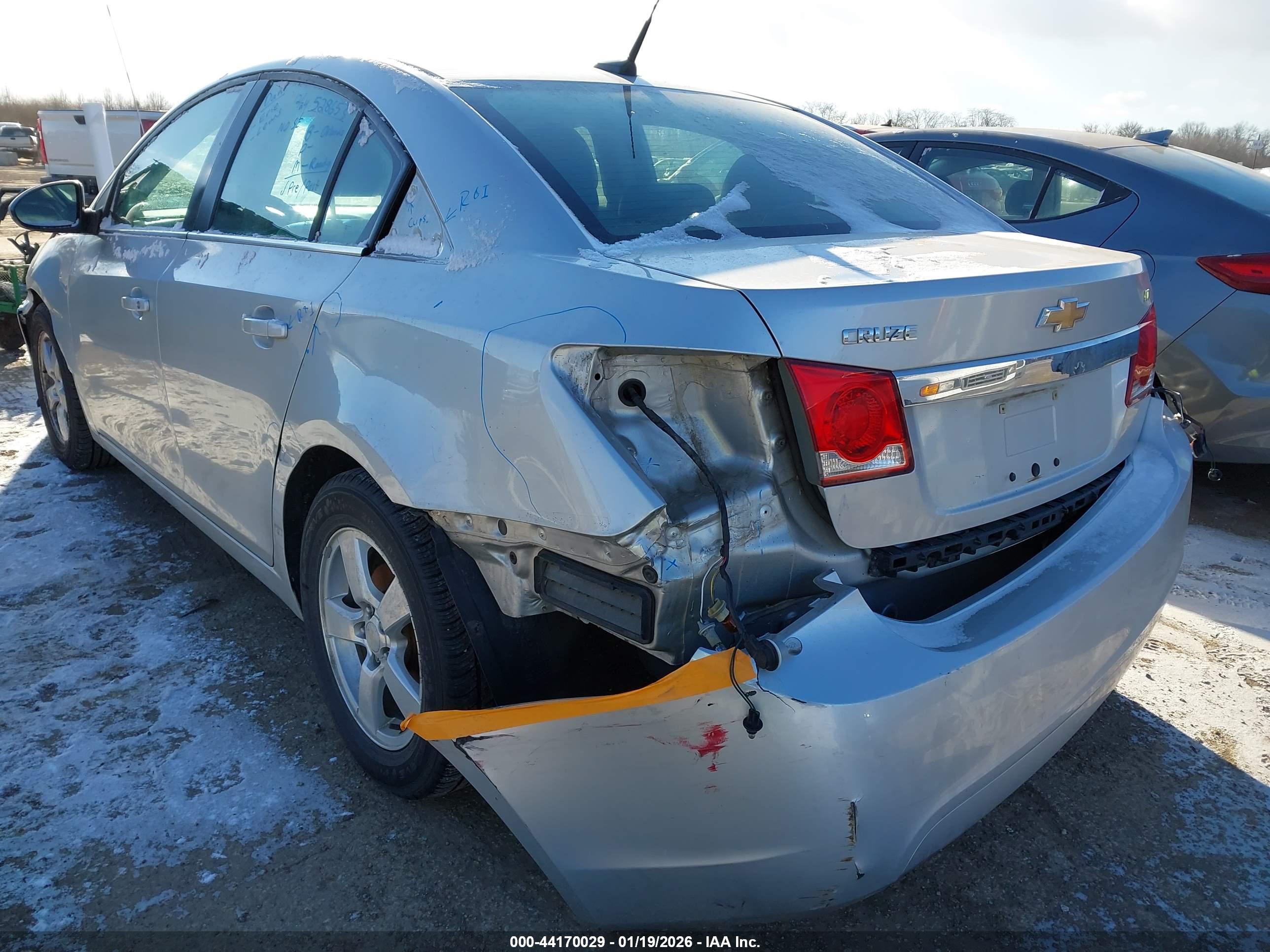 CHEVROLET CRUZE image 6
