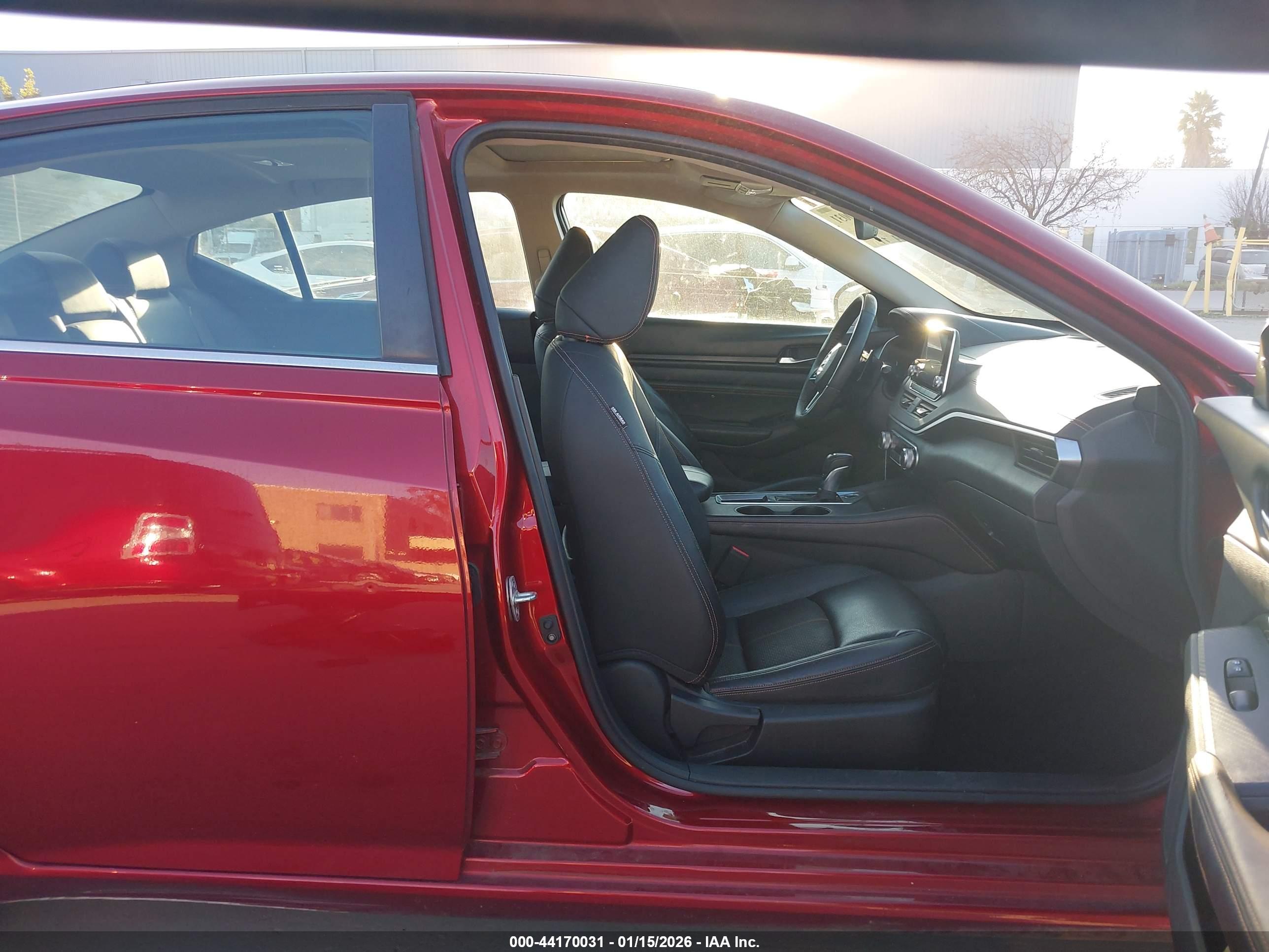 NISSAN ALTIMA image 5