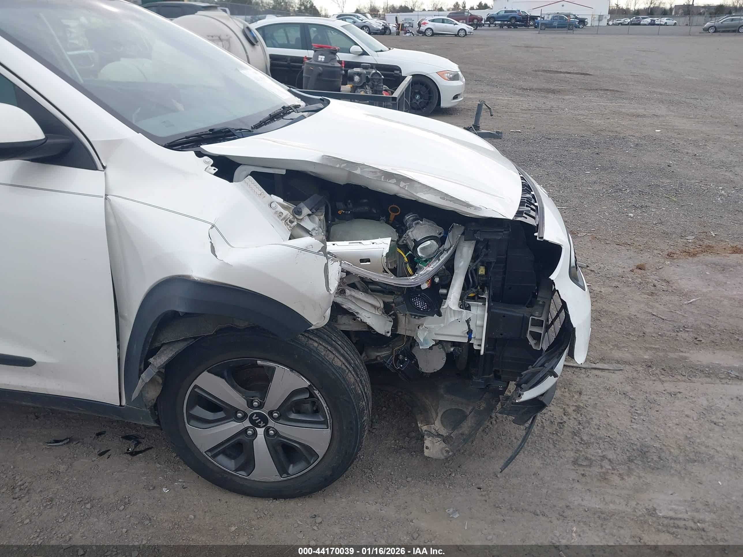 KIA NIRO image 6
