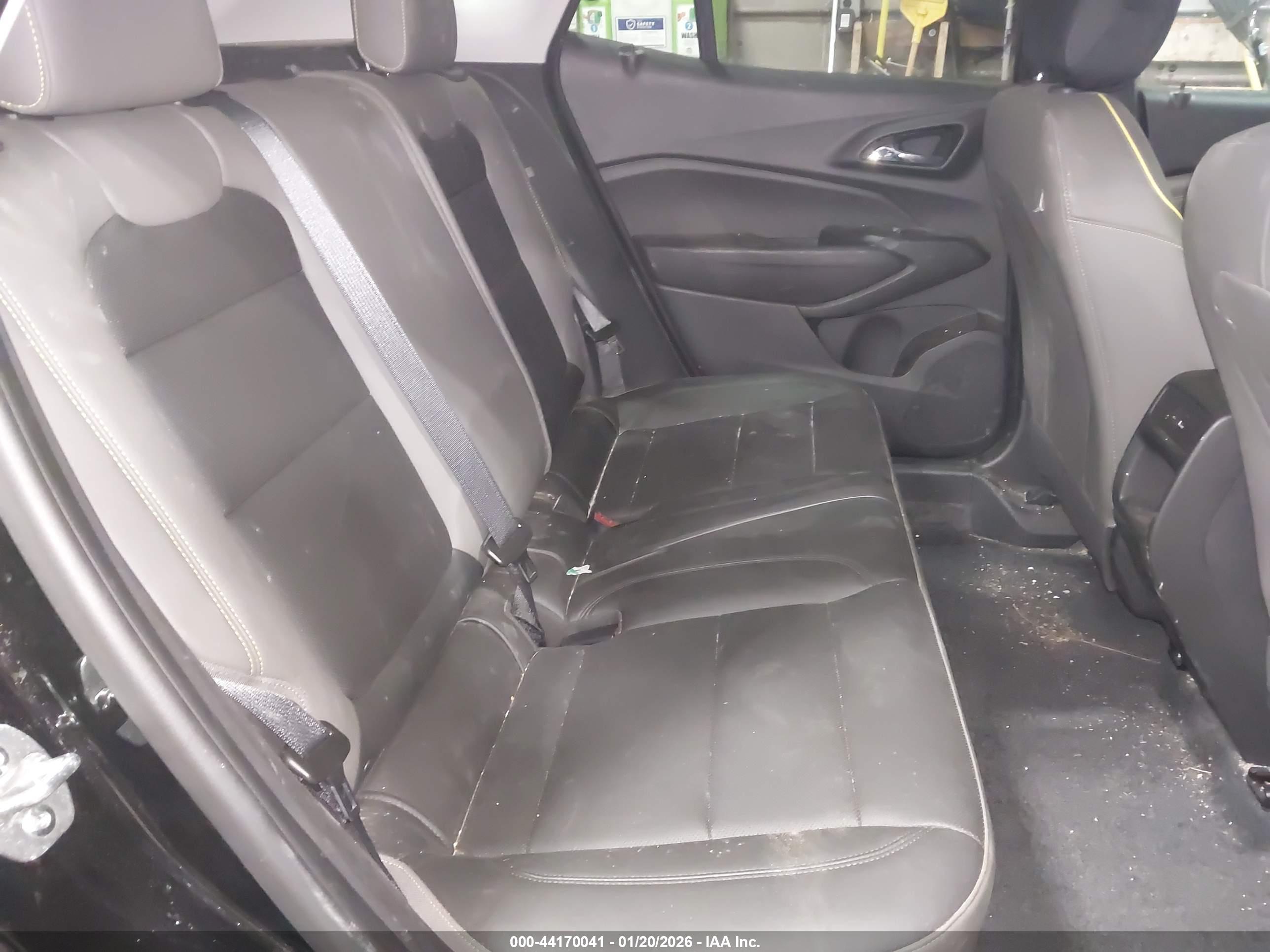CHEVROLET TRAX image 8