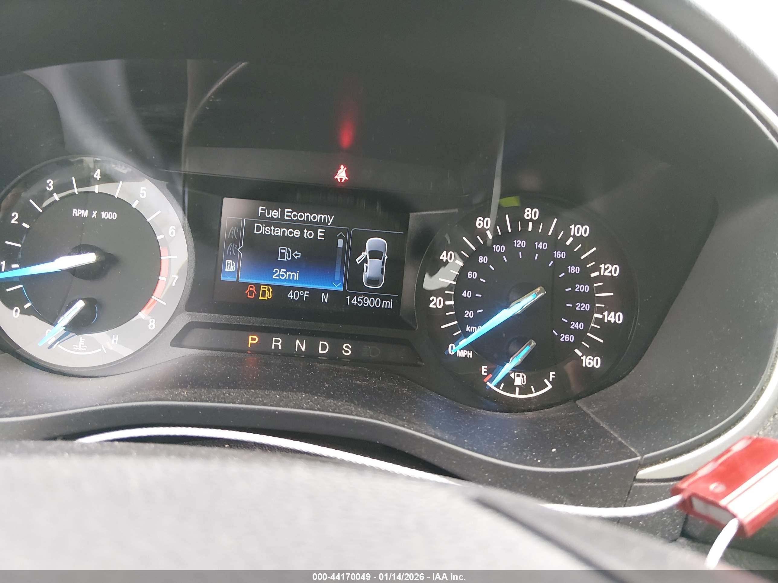 FORD FUSION image 7