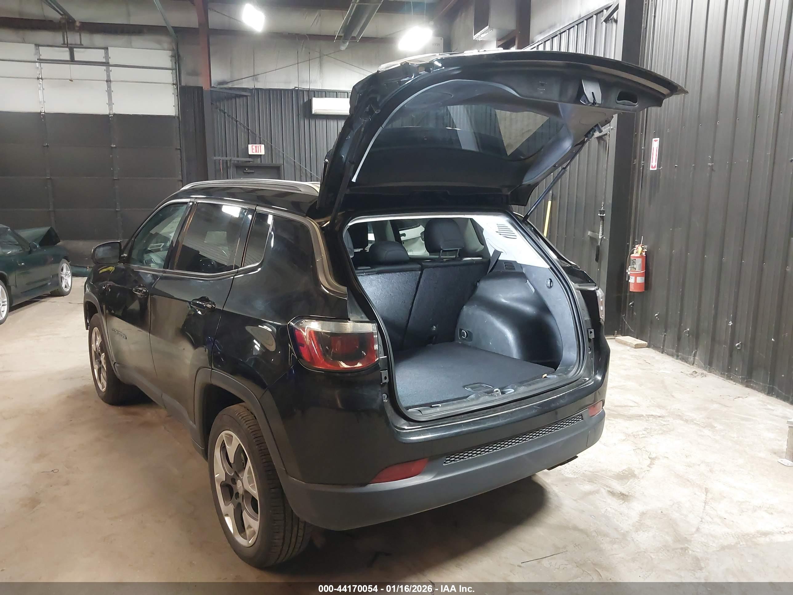 JEEP COMPASS image 3