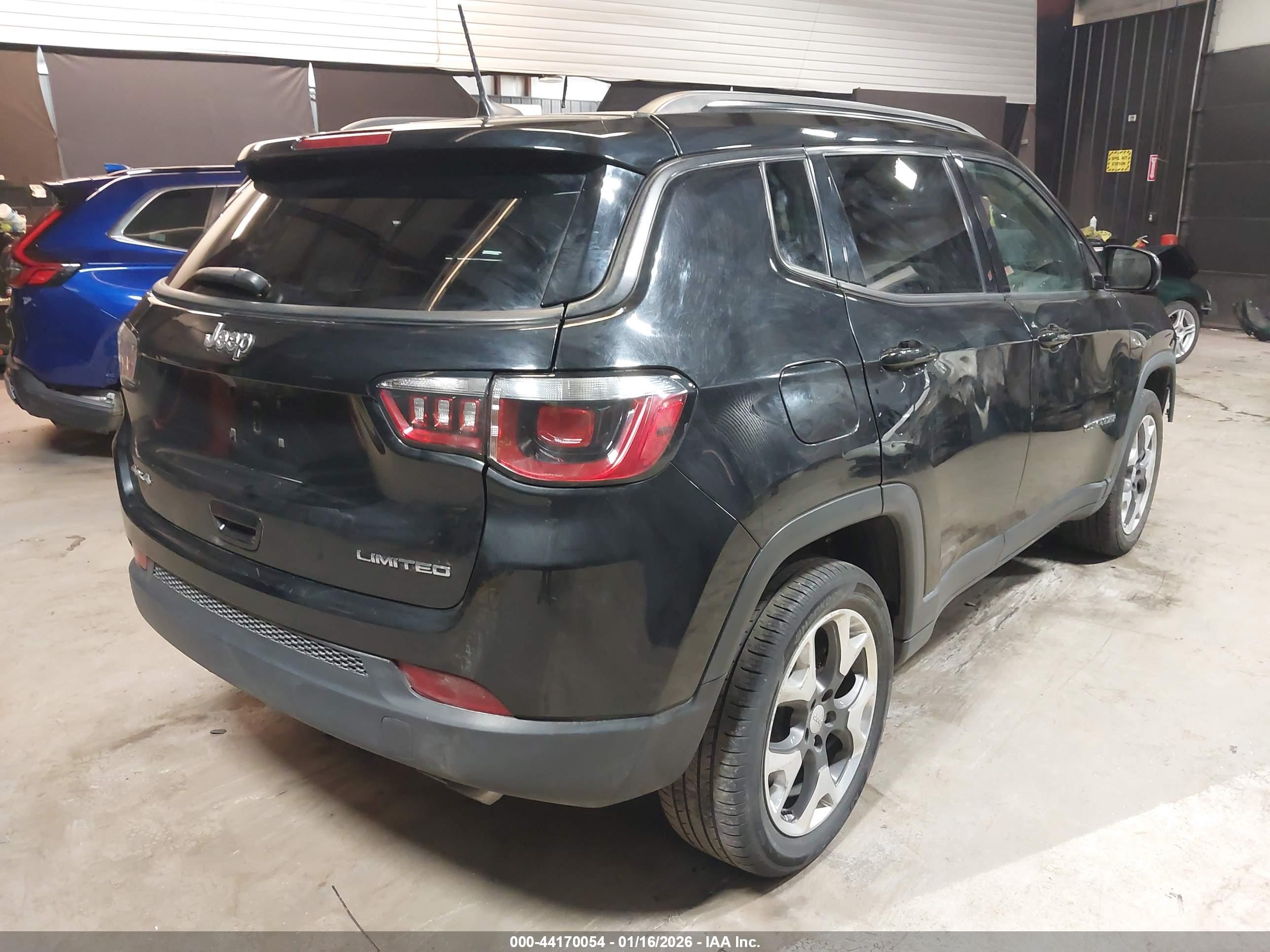 JEEP COMPASS image 4