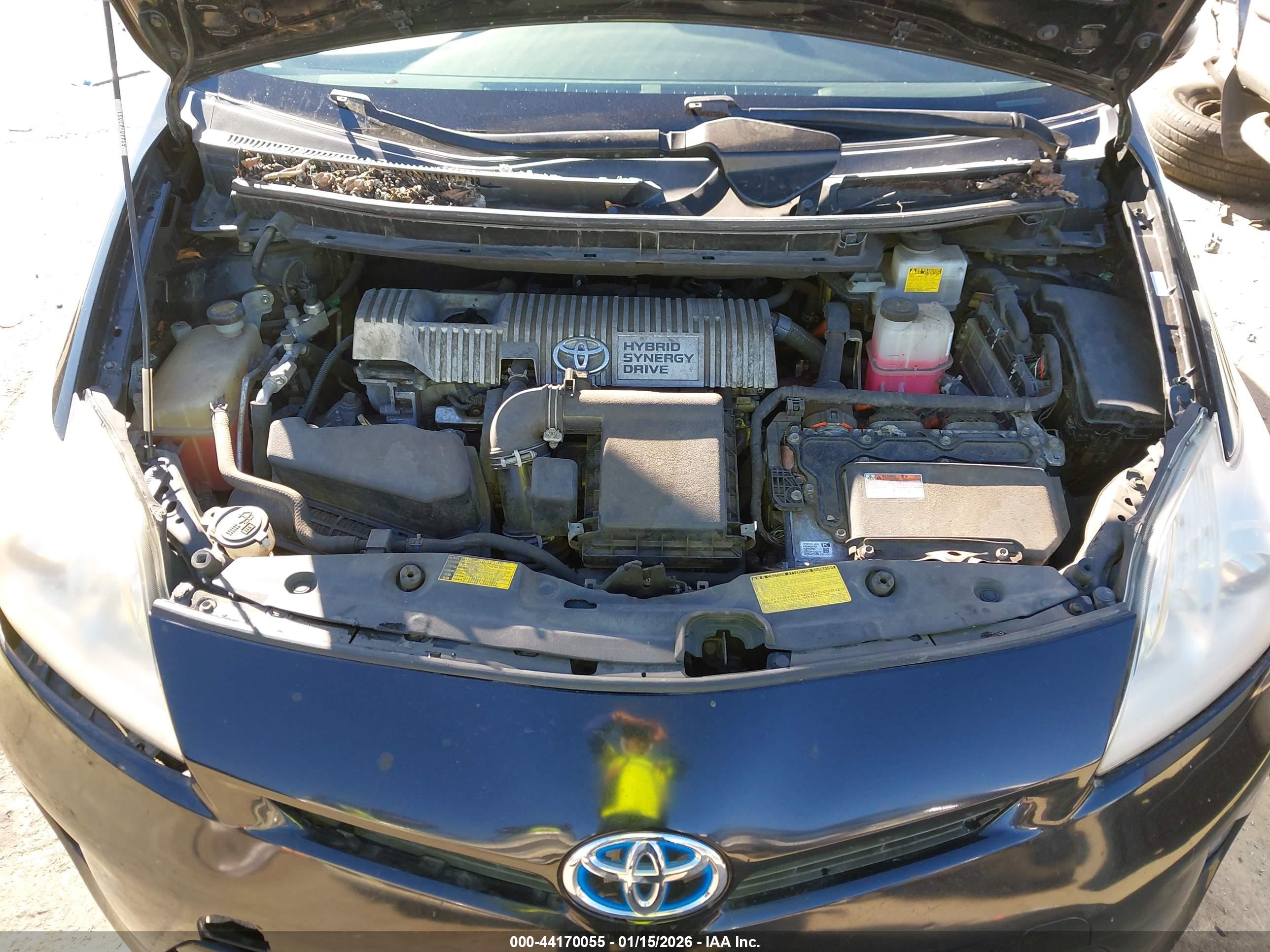 TOYOTA PRIUS image 10