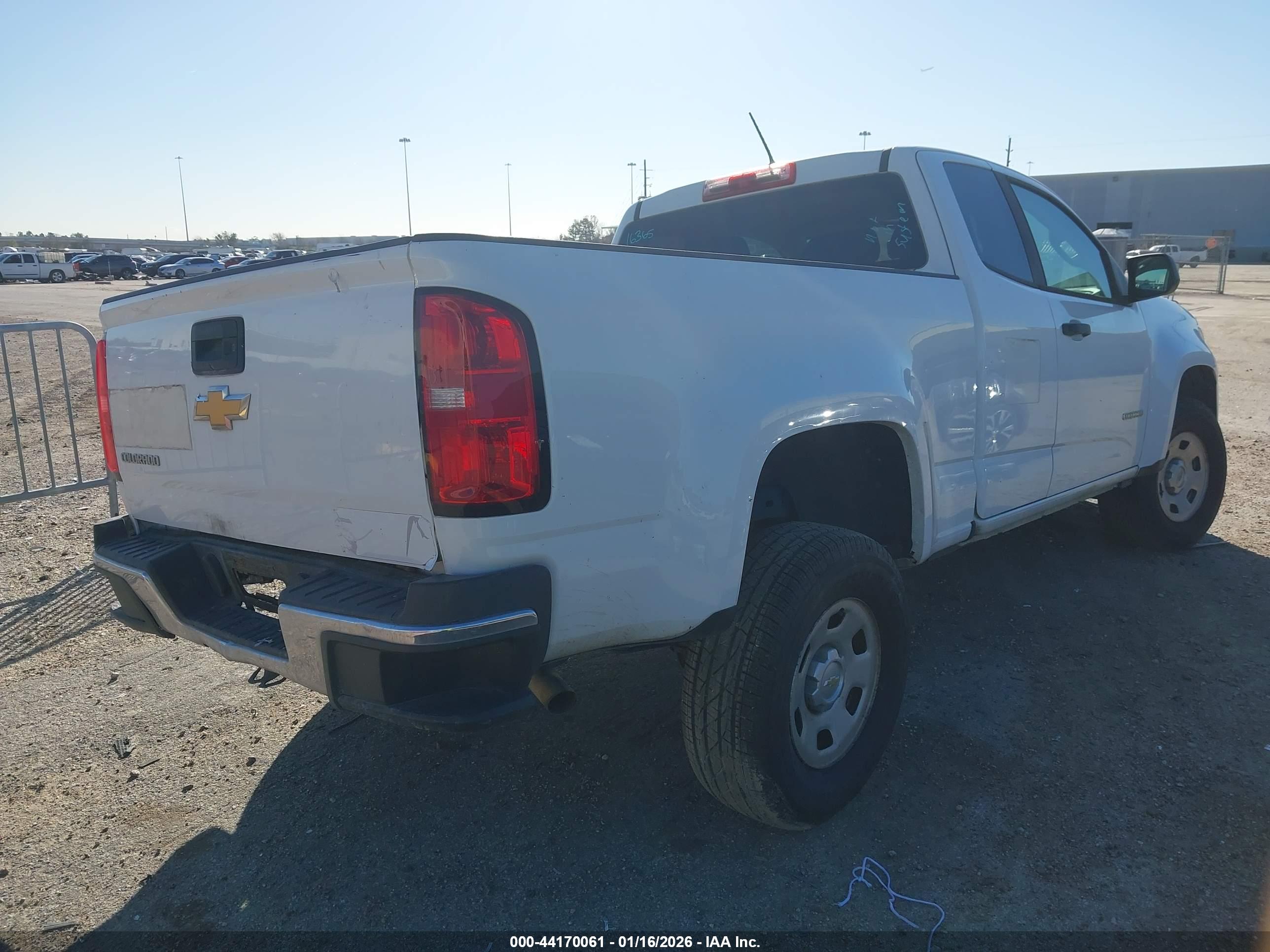 CHEVROLET COLORADO image 4