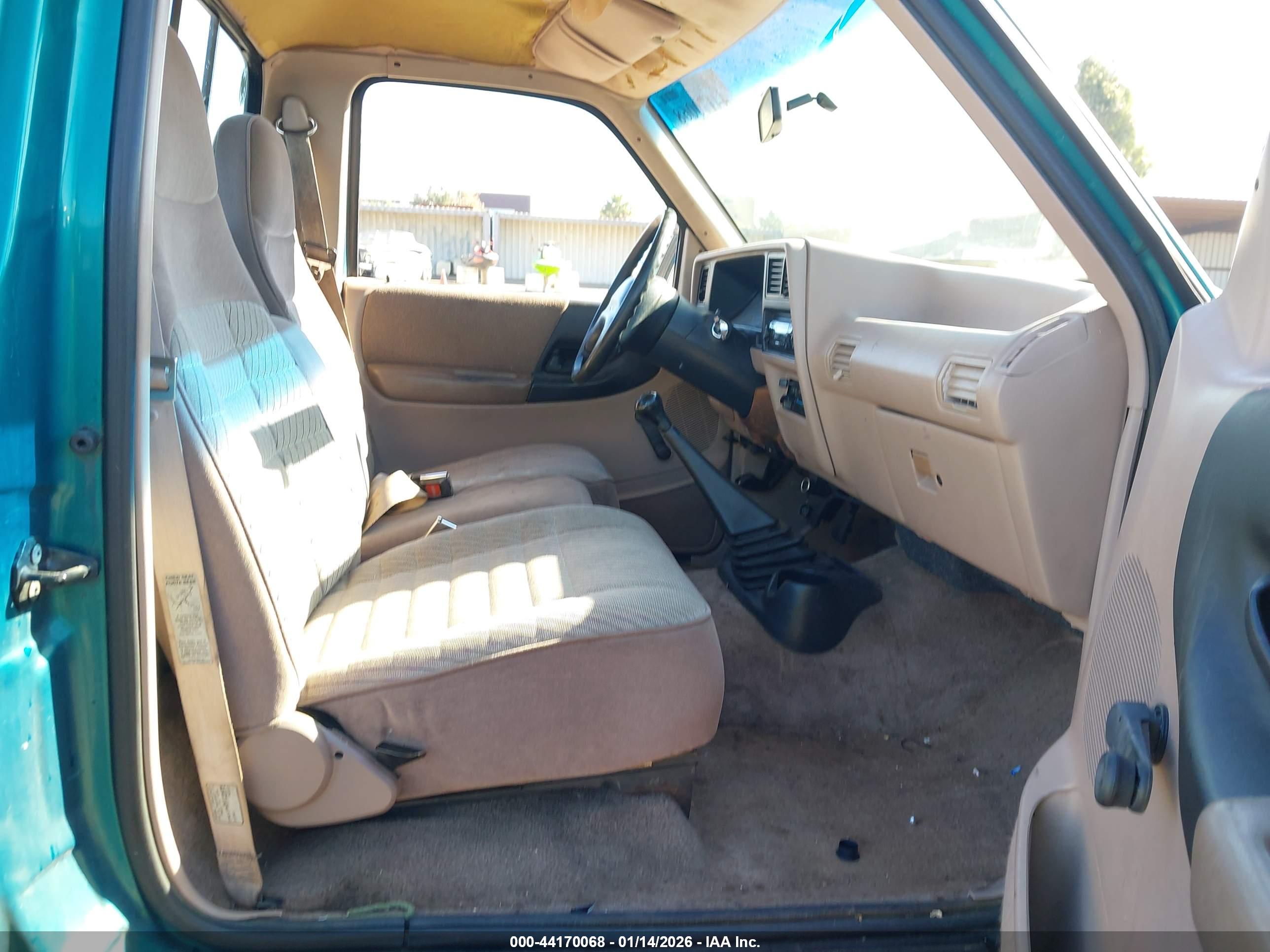 FORD RANGER image 8