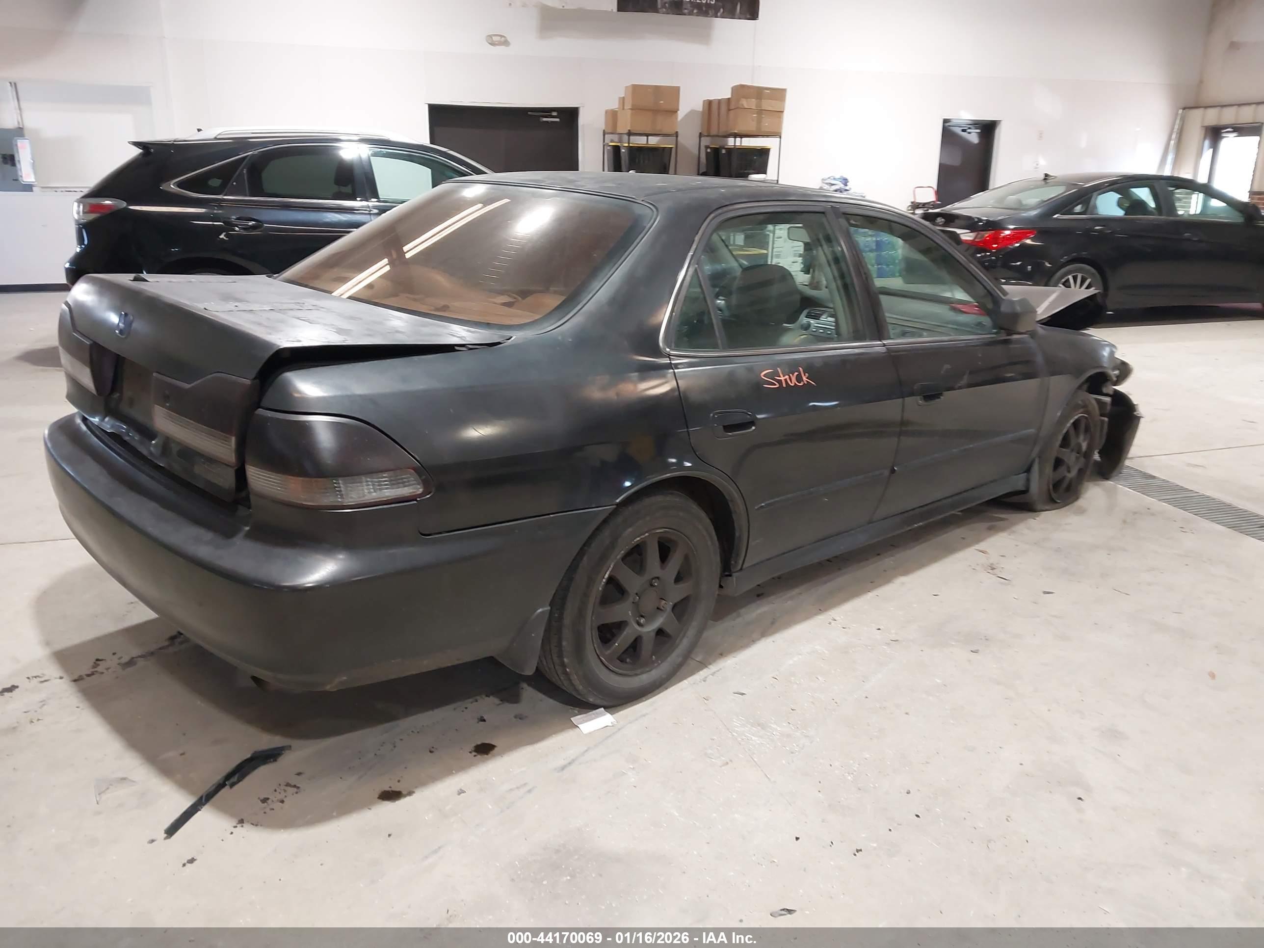 HONDA ACCORD image 4