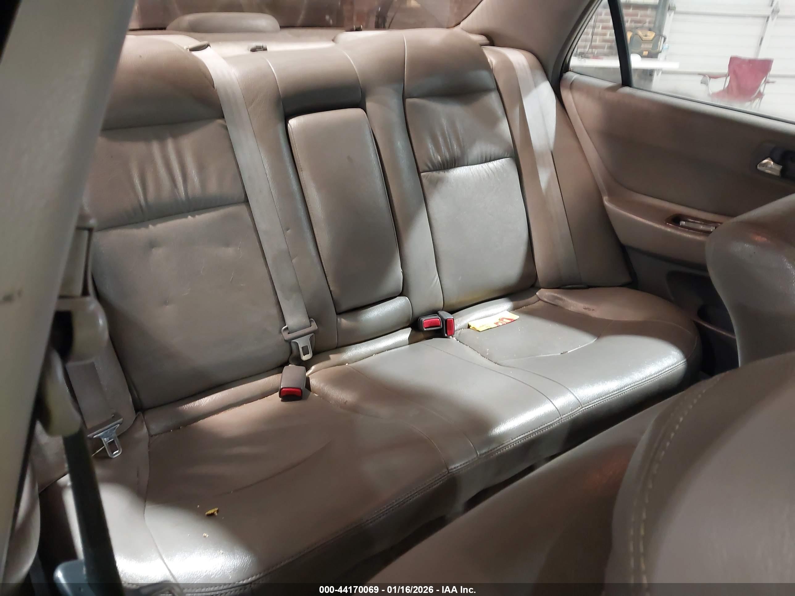 HONDA ACCORD image 8