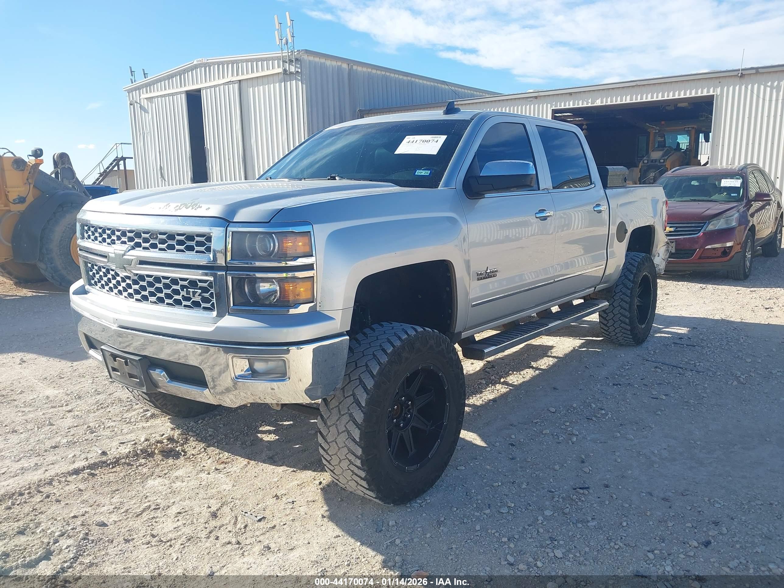 CHEVROLET SILVERADO image 2