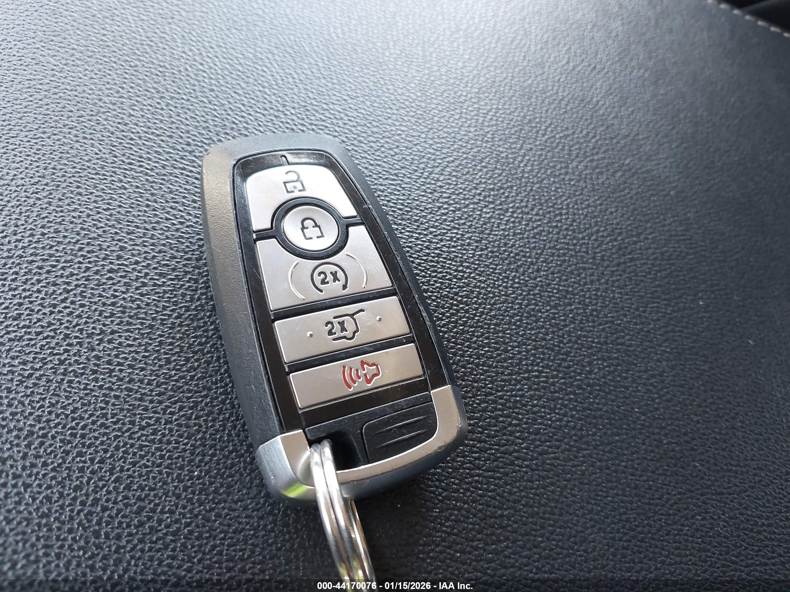 FORD EXPEDITION image 11