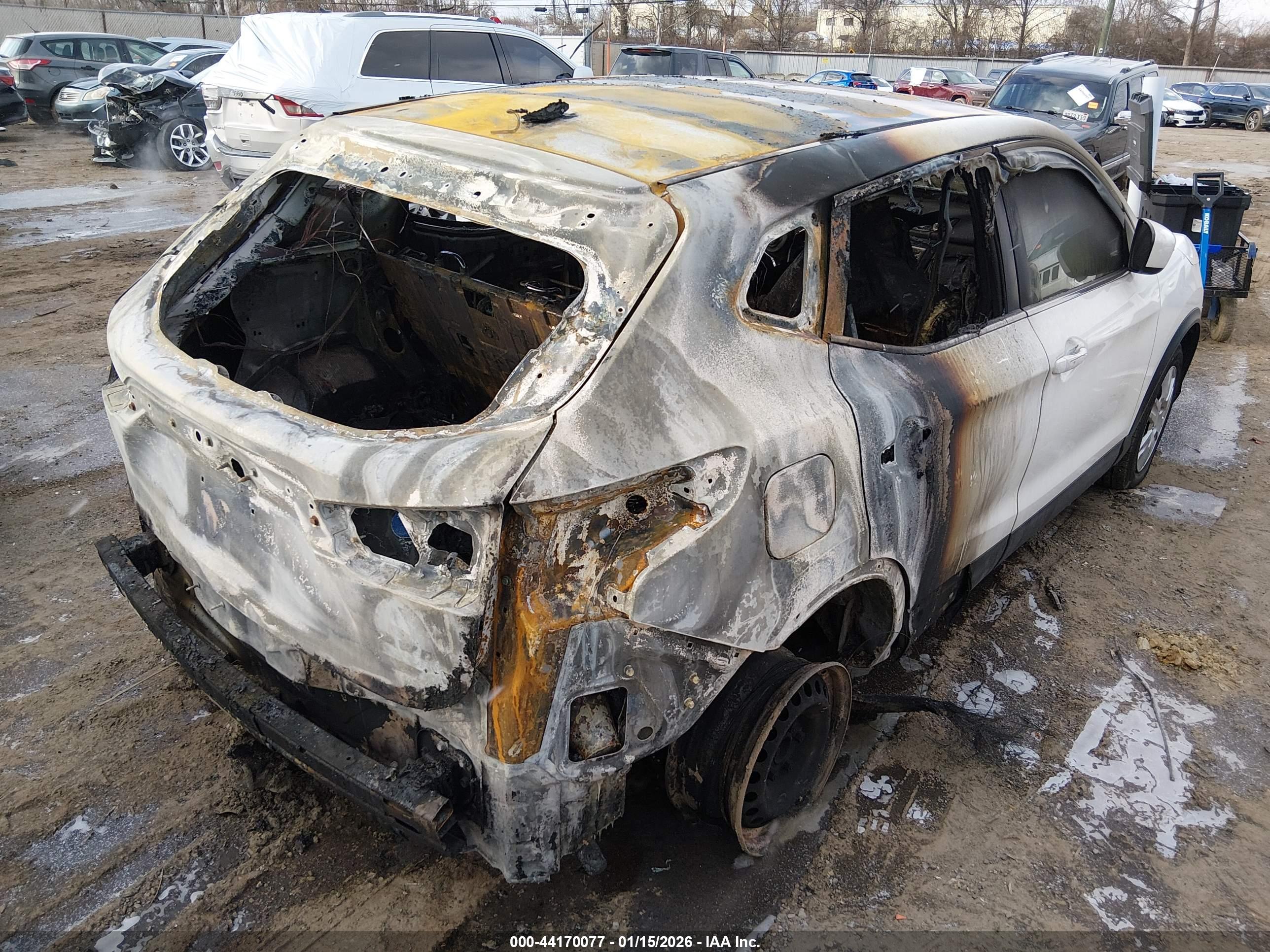 NISSAN ROGUE image 6