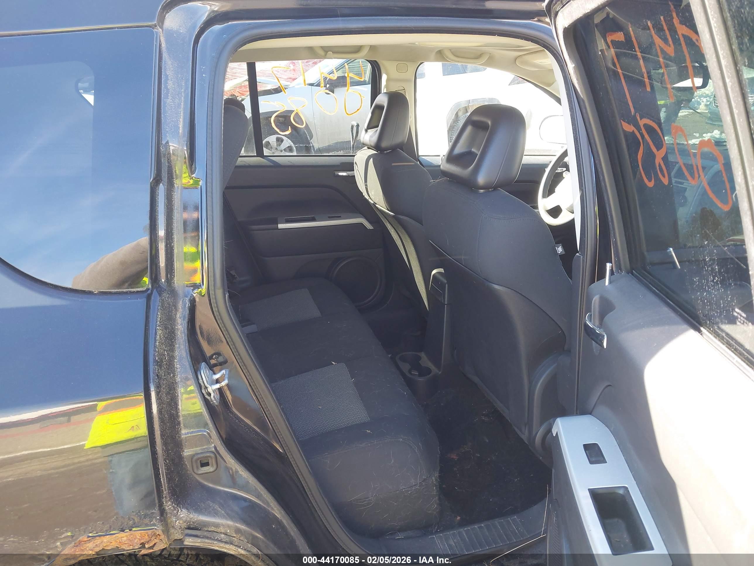 JEEP COMPASS image 8