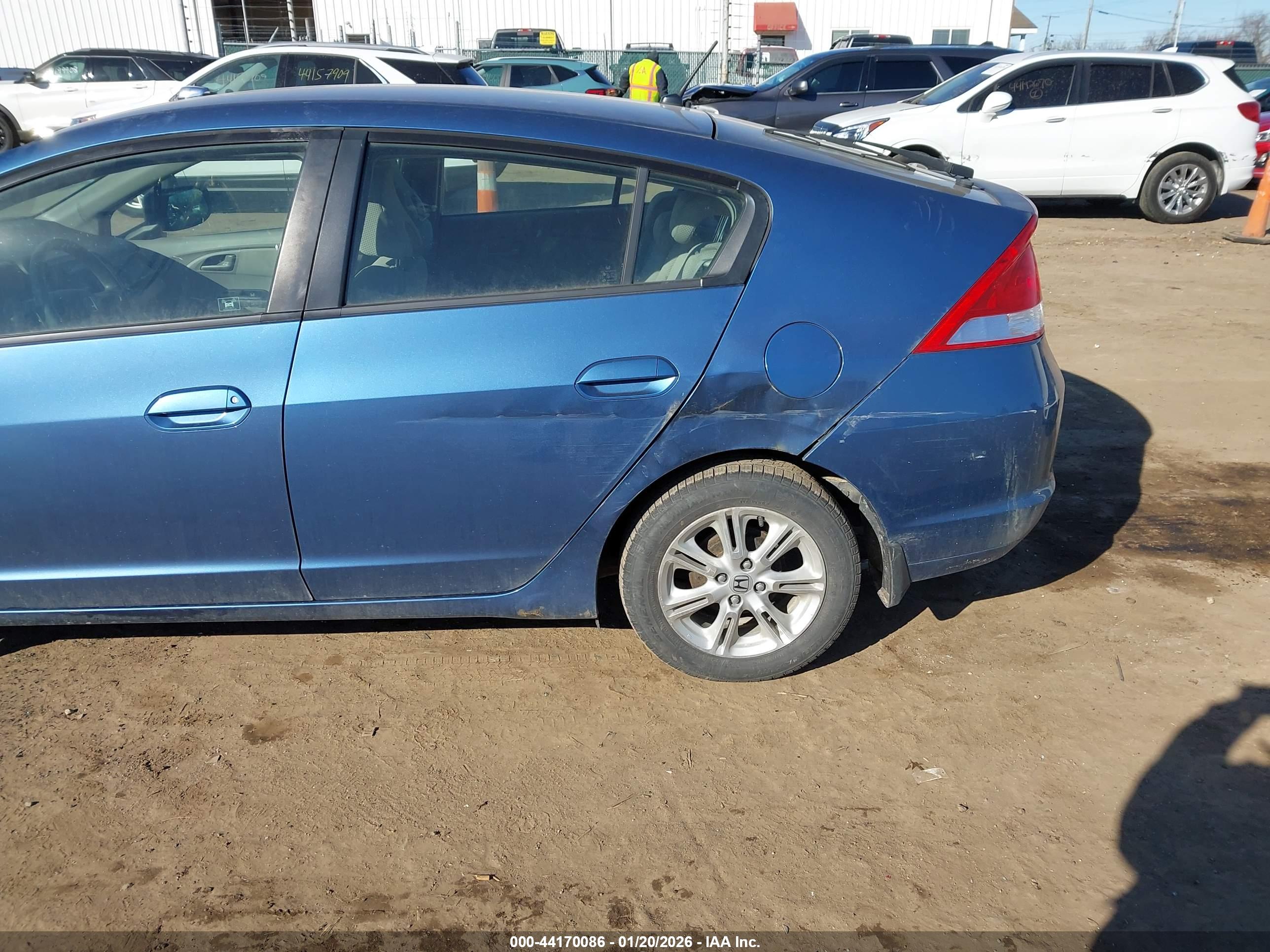HONDA INSIGHT image 6
