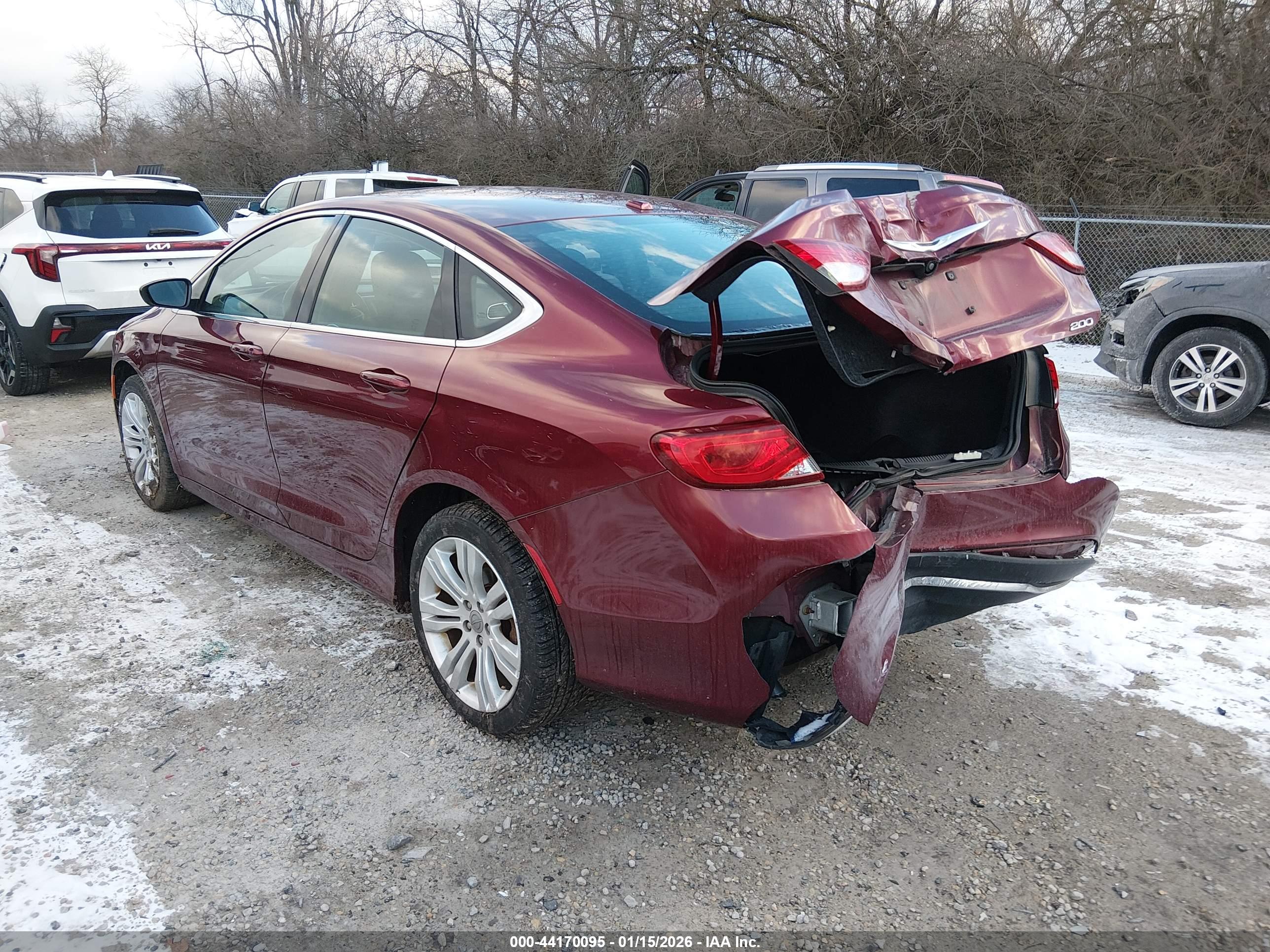 CHRYSLER 200 image 3