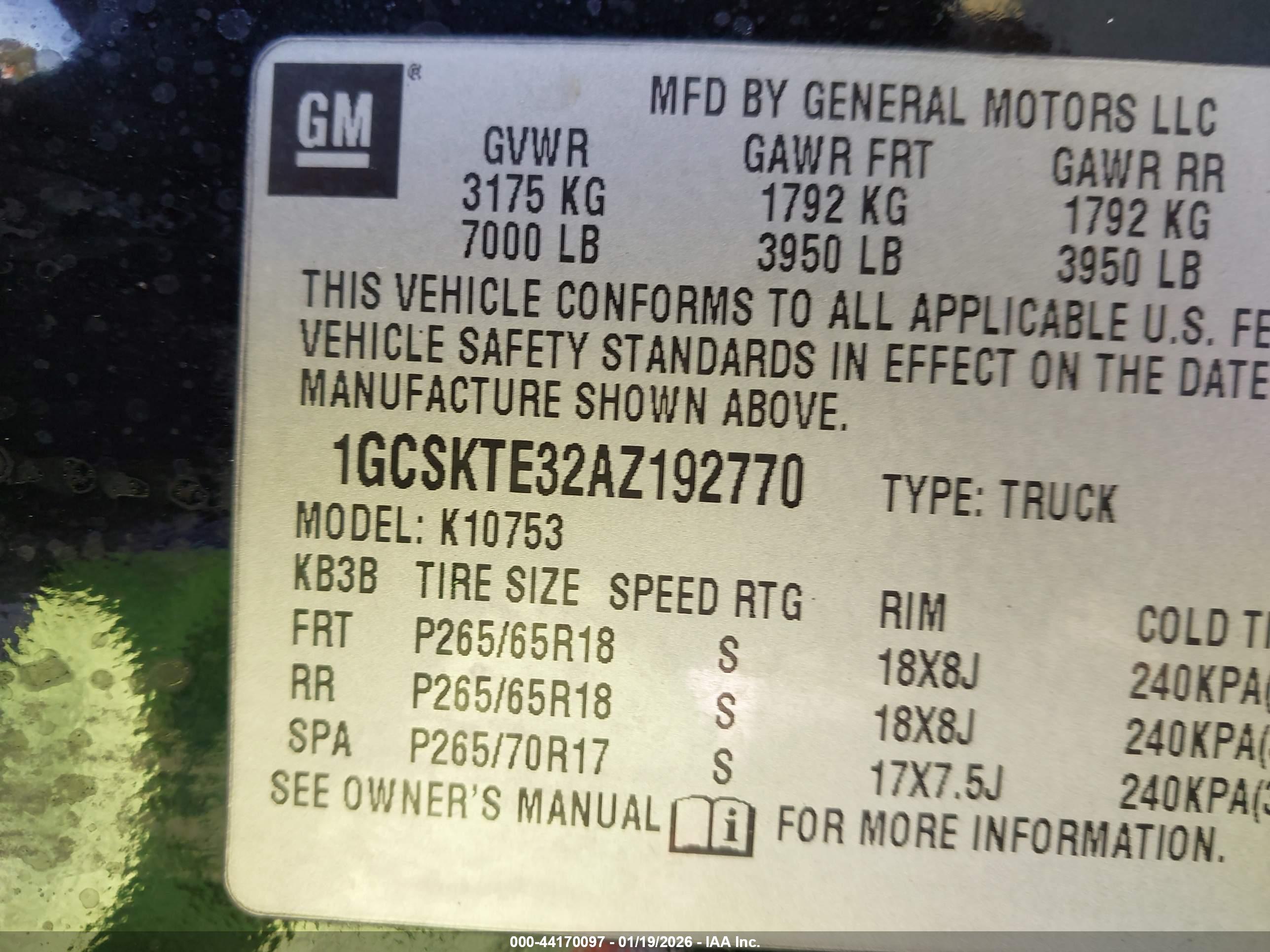 CHEVROLET SILVERADO image 9