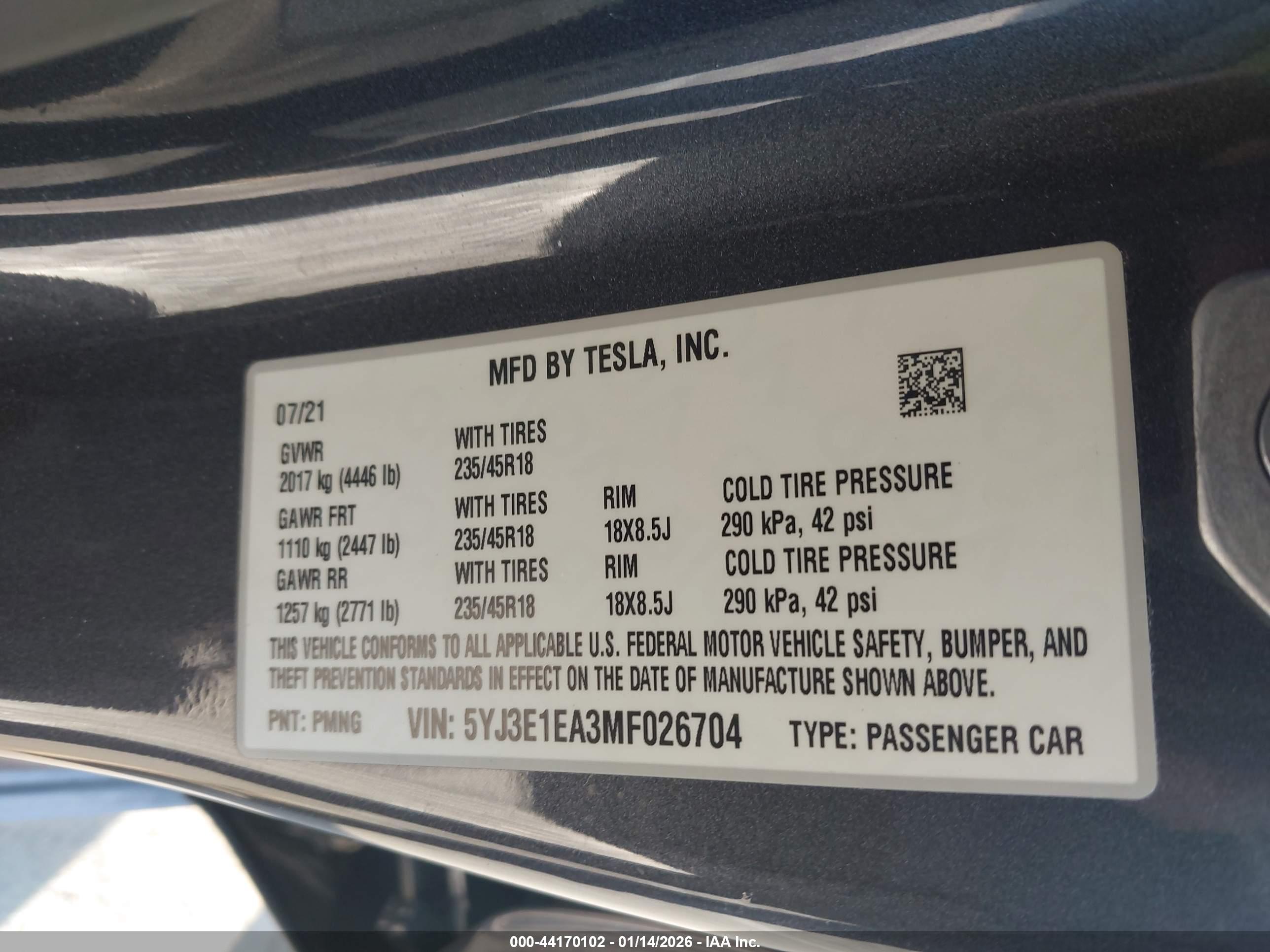 TESLA MODEL image 9
